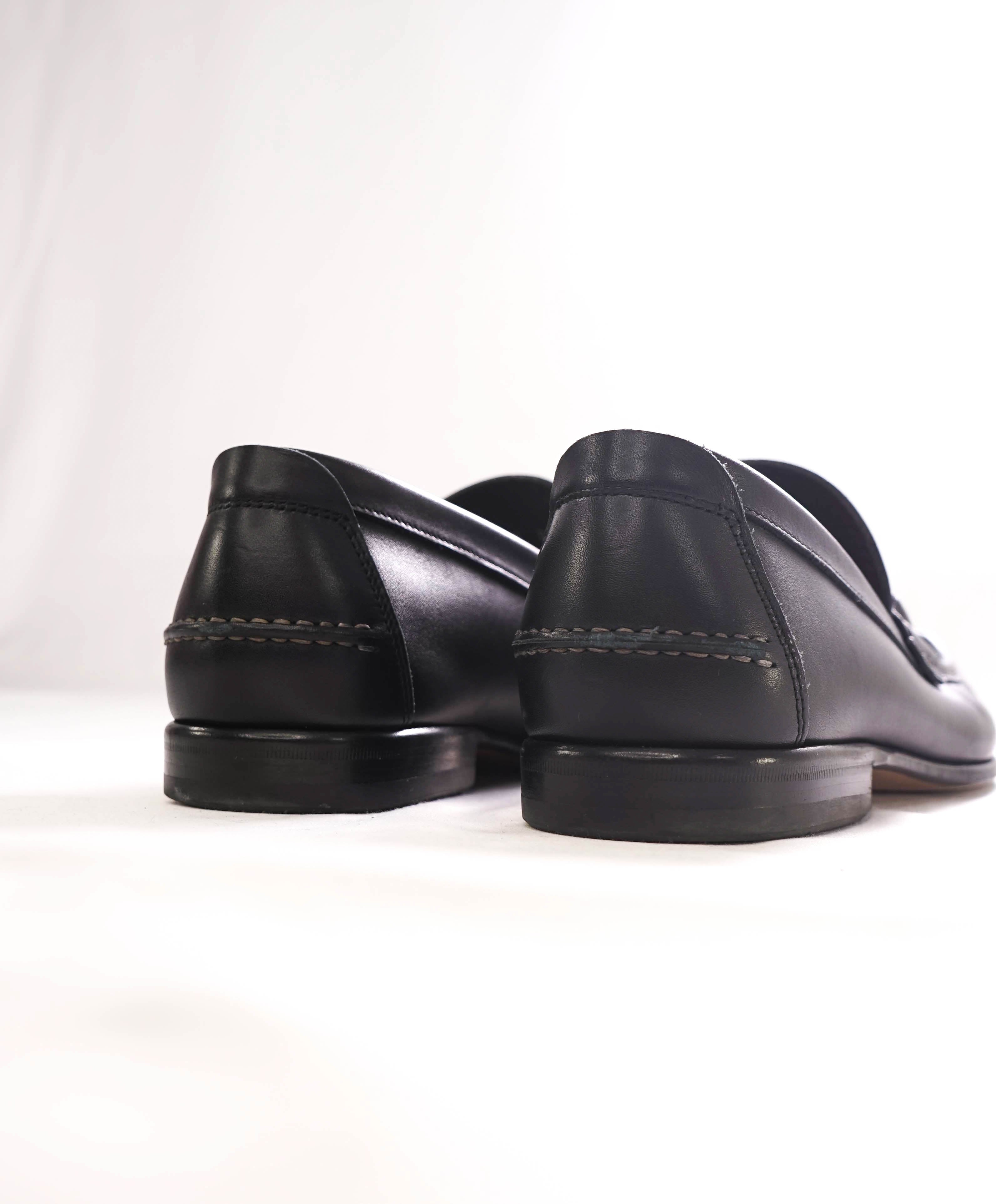 $700 SALVATORE FERRAGAMO - "GIORDANO" Black Leather Loafer- 8.5 D