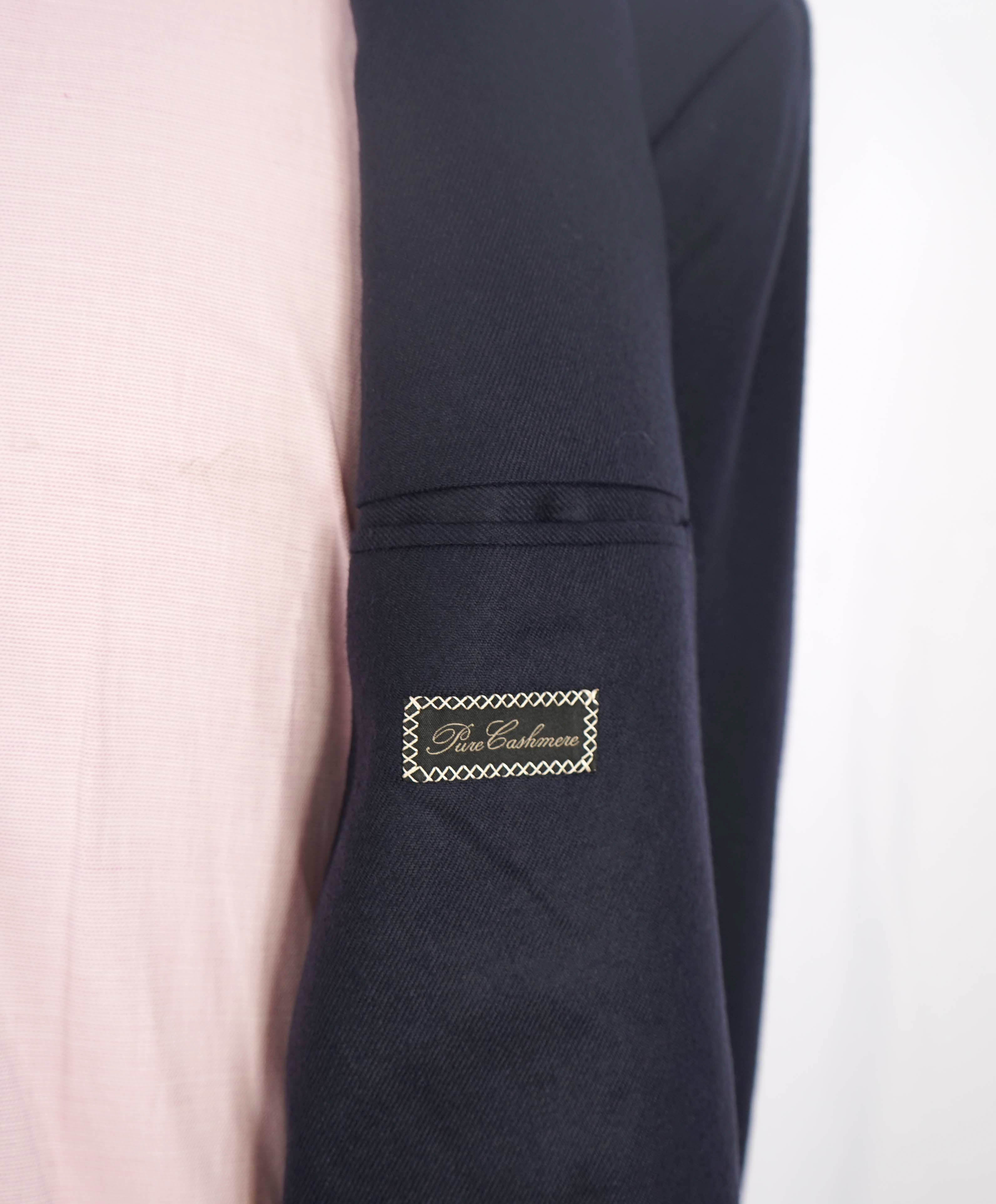 $8,450 BRIONI -"PURE CASHMERE" PATCH POCKET Navy Blazer - 48R