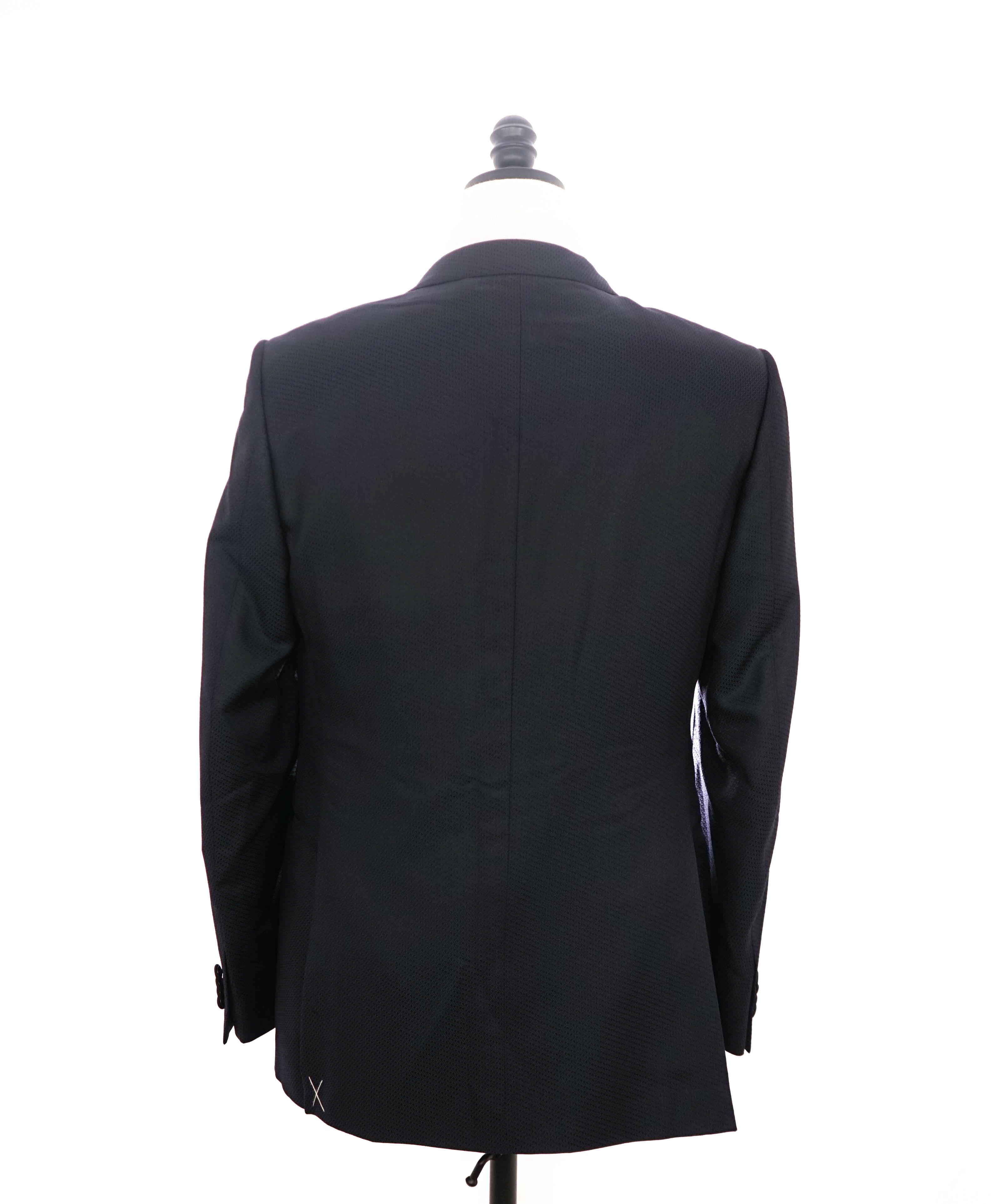 $2,995 ERMENEGILDO ZEGNA - PEAK LAPEL Navy Dinner Jacket 1-Piece - 38R