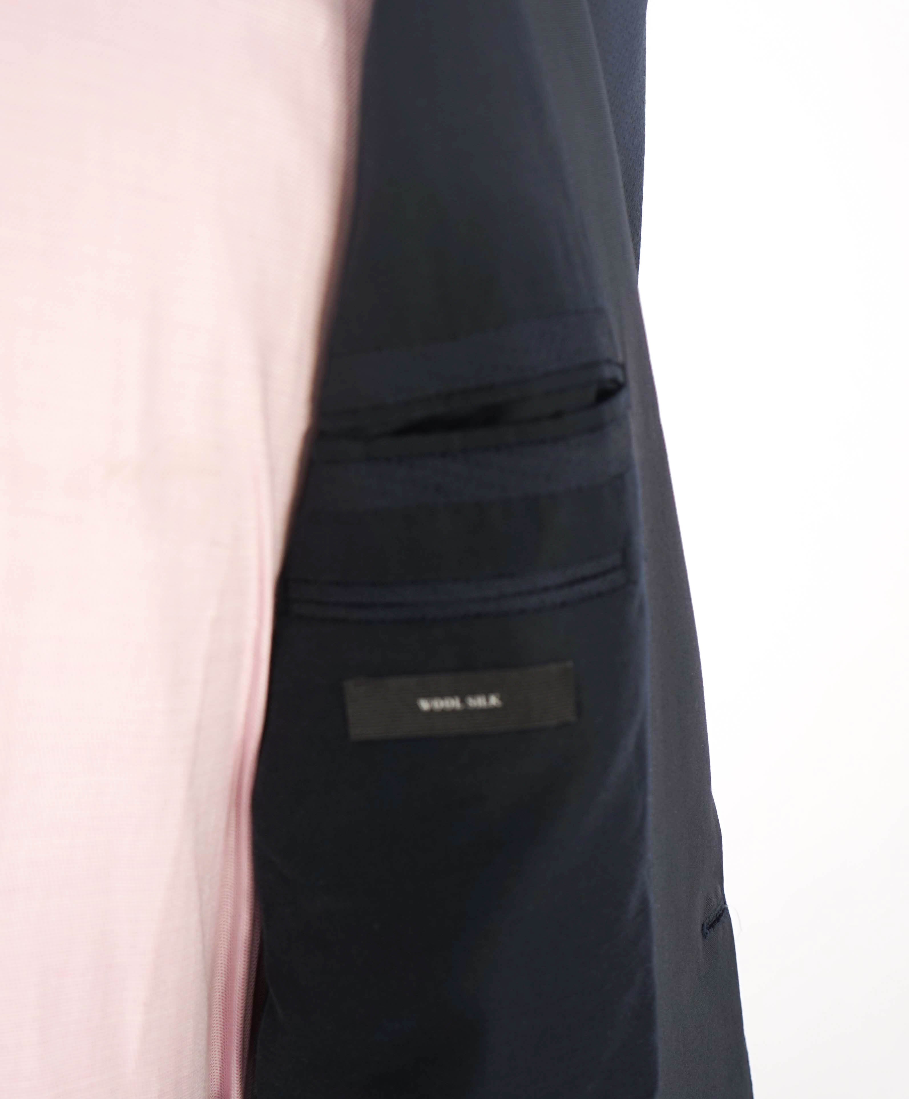 $2,995 ERMENEGILDO ZEGNA - PEAK LAPEL Navy Dinner Jacket 1-Piece - 38R