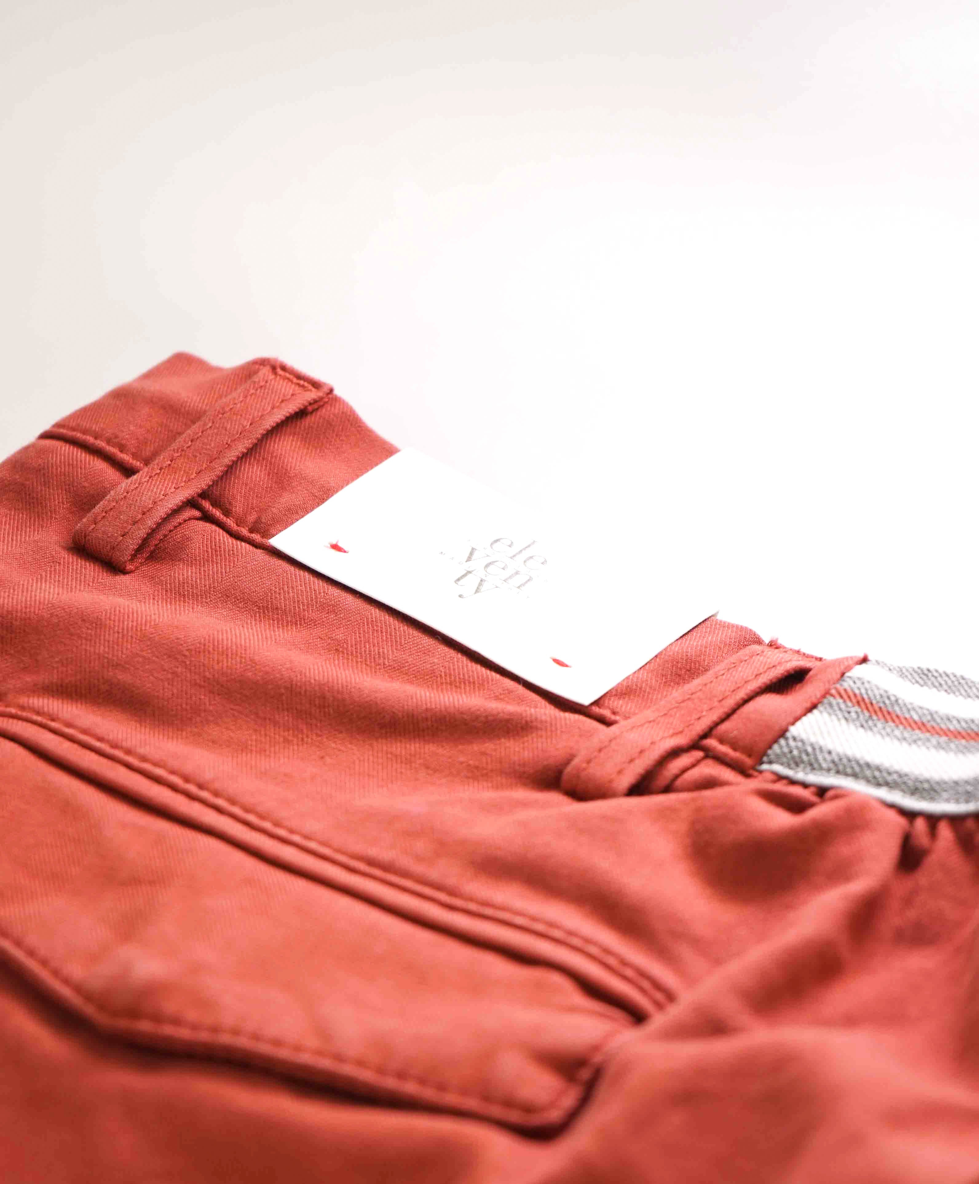 $295 ELEVENTY - COTTON BERMUDA Ochre Red Straight Chino Shorts Pants - 36W