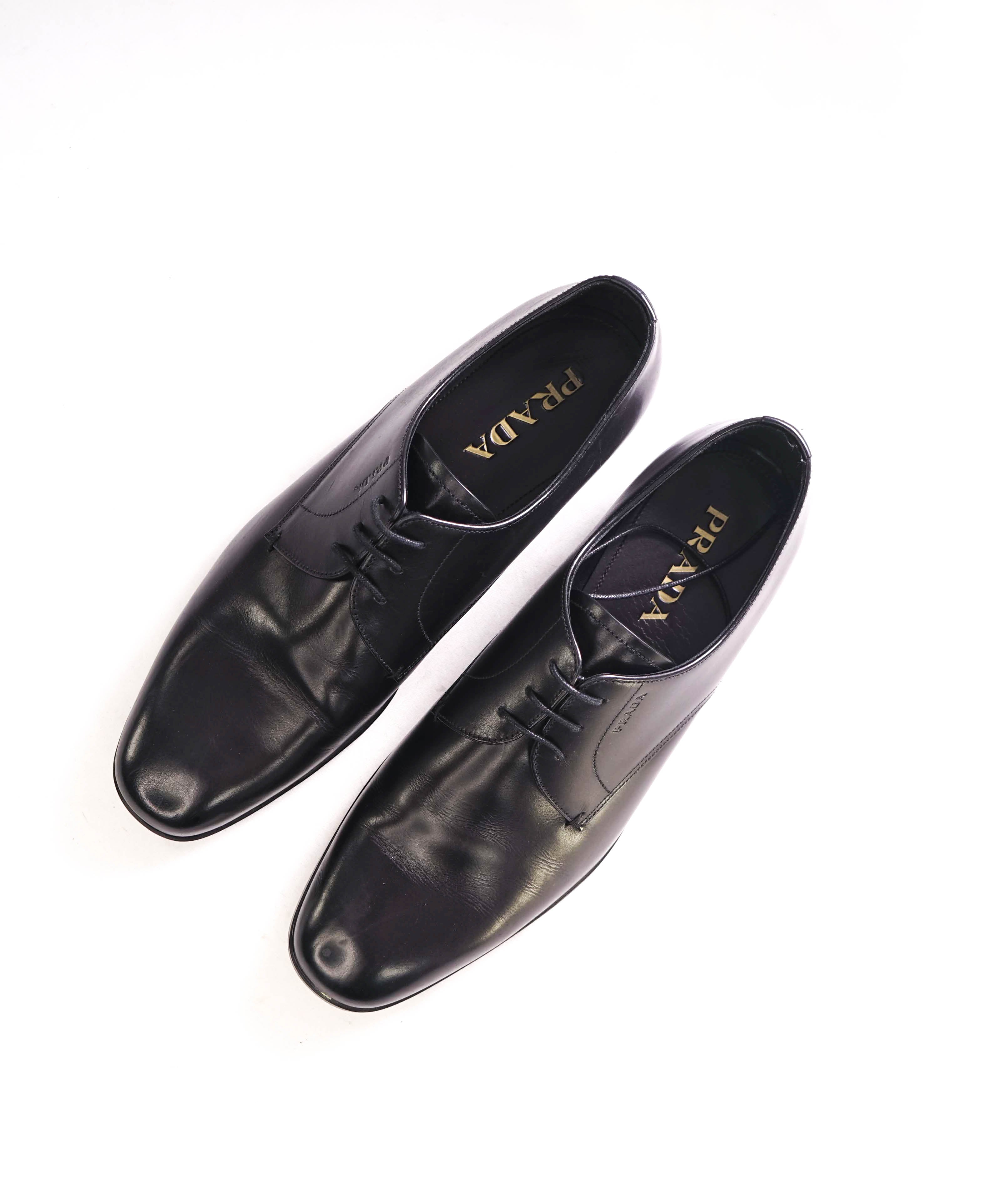 $980 PRADA - Leather Cap Toe "CALZATURE" Oxfords W Logo Inset Heel - 10 US