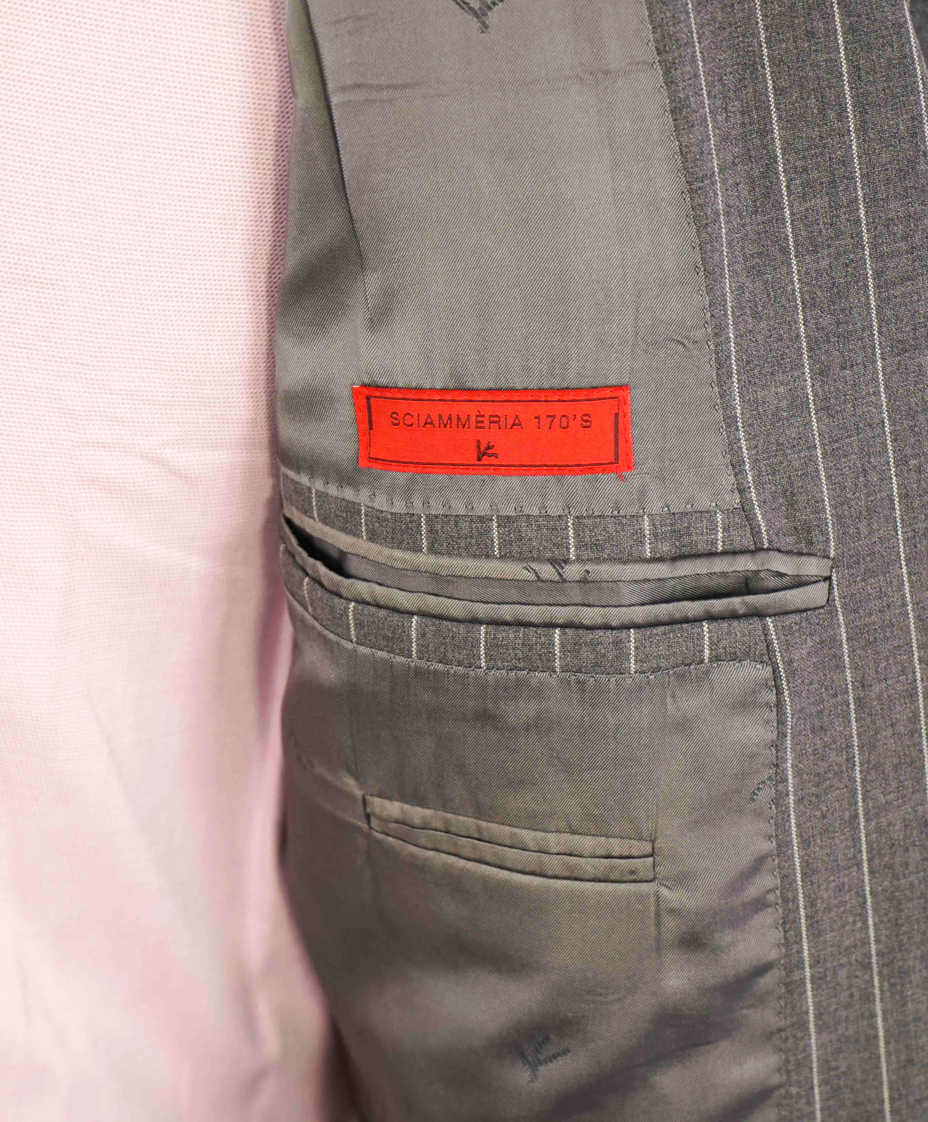 $2,995 ISAIA - Pure Wool *SCIAMMERIA 170'S* Gray Chalk Stripe MOP Blazer - 46R