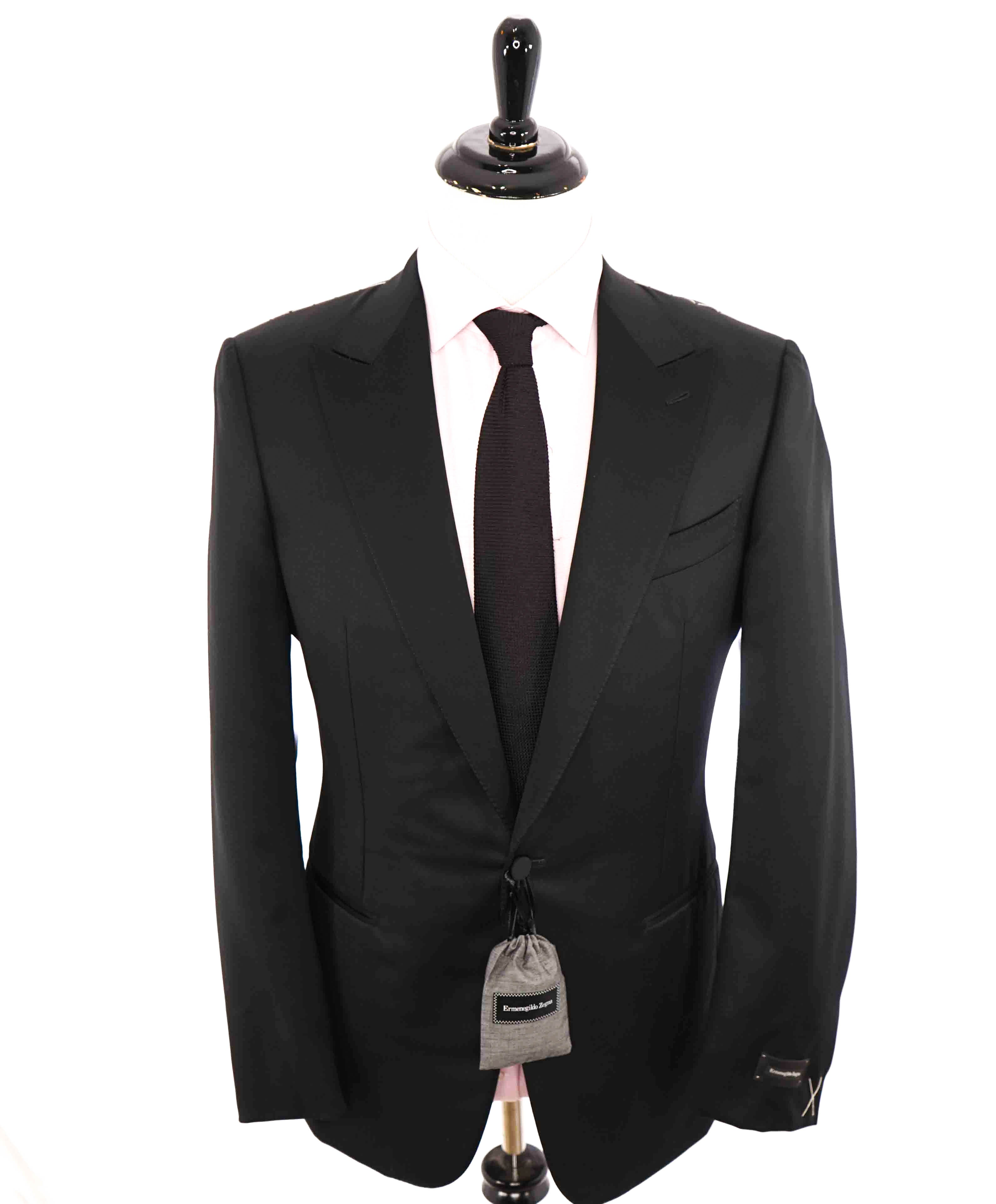 $3,995 ERMENEGILDO ZEGNA -"MICRONSPHERE MILA" PEAK LAPEL Tuxedo - 42R