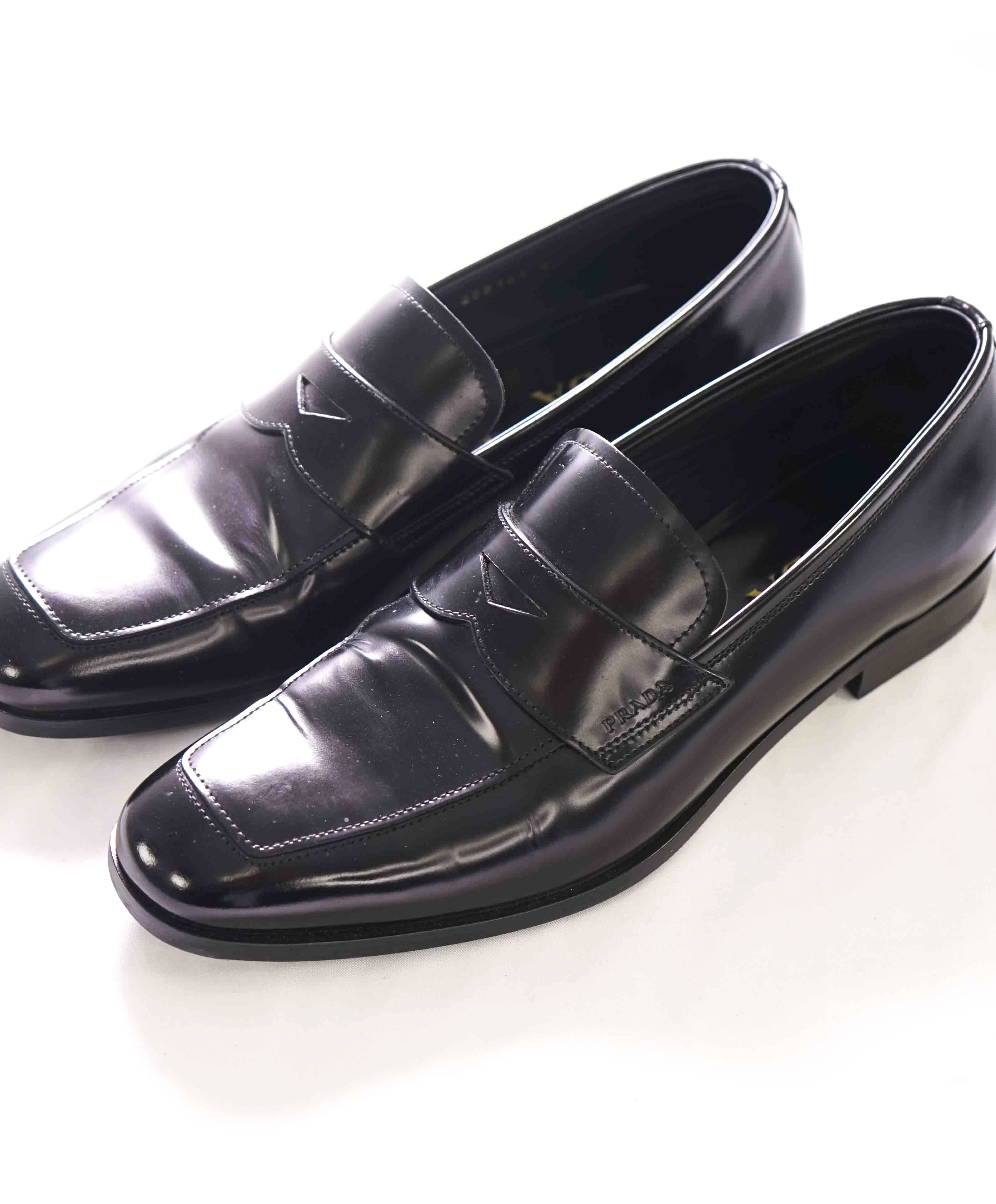 $950 PRADA - Prada Brushed Black Leather Penny Loafers - 9 US (8 Prada)