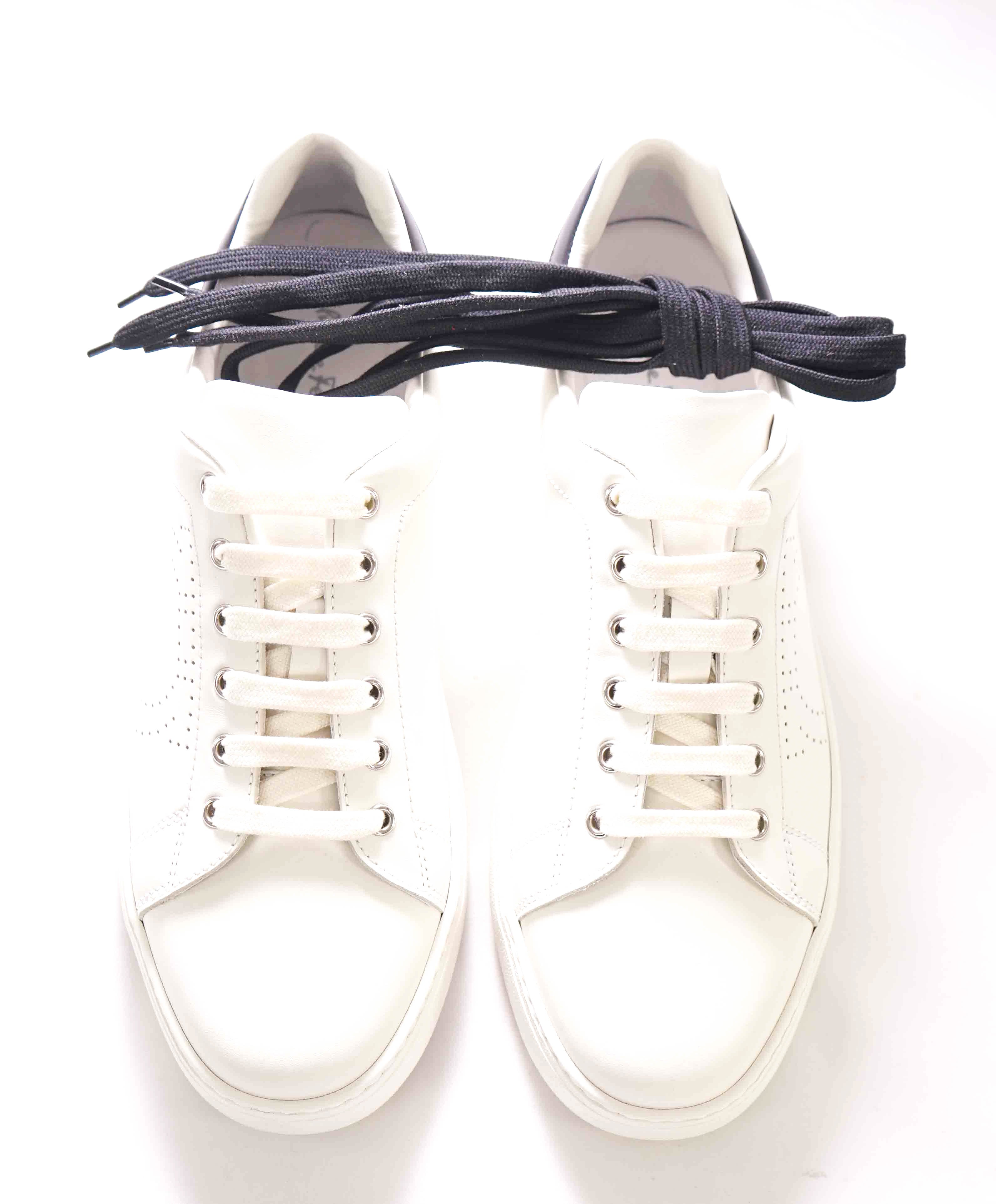 $695 SALVATORE FERRAGAMO - *PIERRE* White/Black Gancini Sneaker - 10 M US
