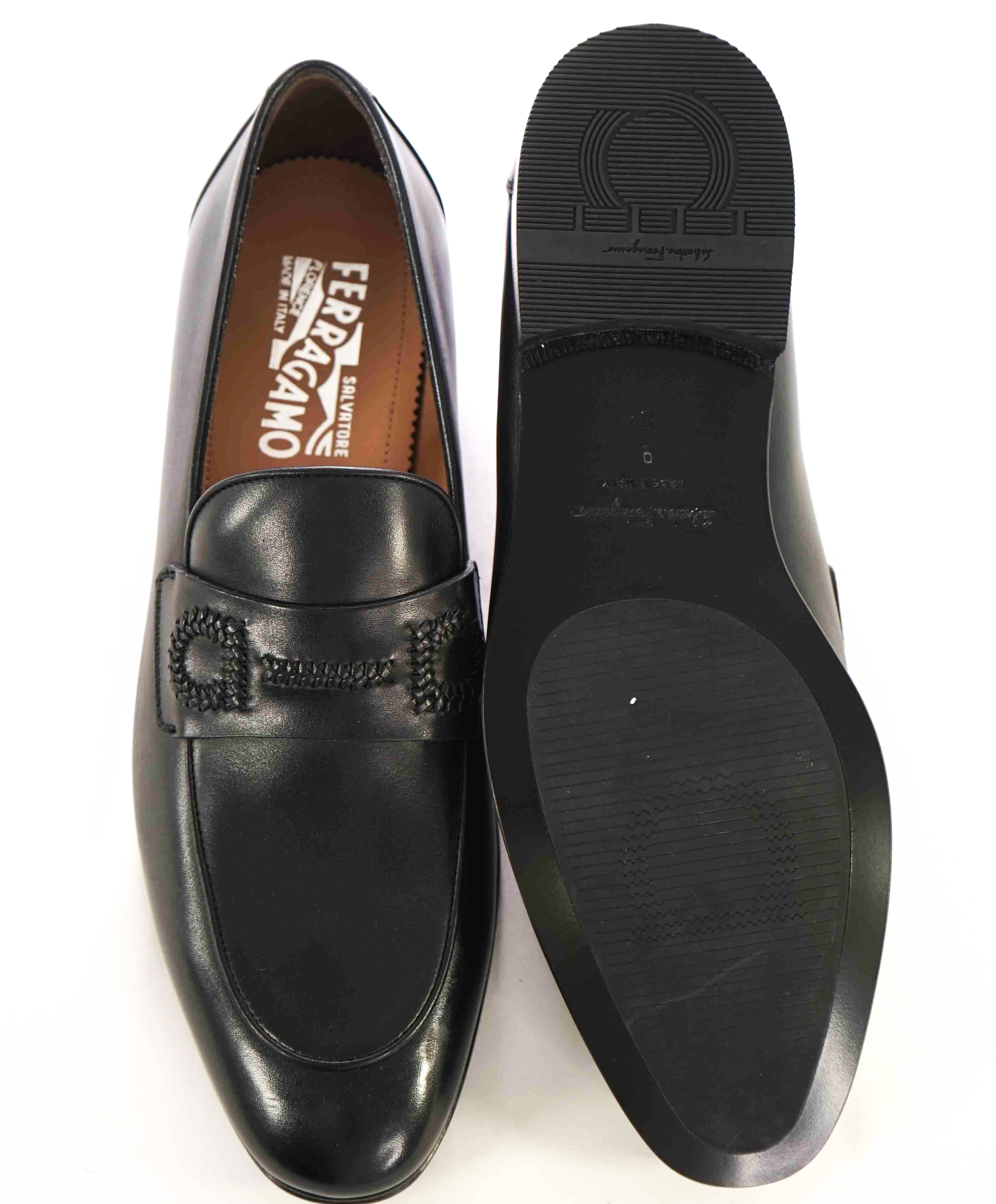 $750 SALVATORE FERRAGAMO - *ROST * Braided Gancini Loafer - 9 D US