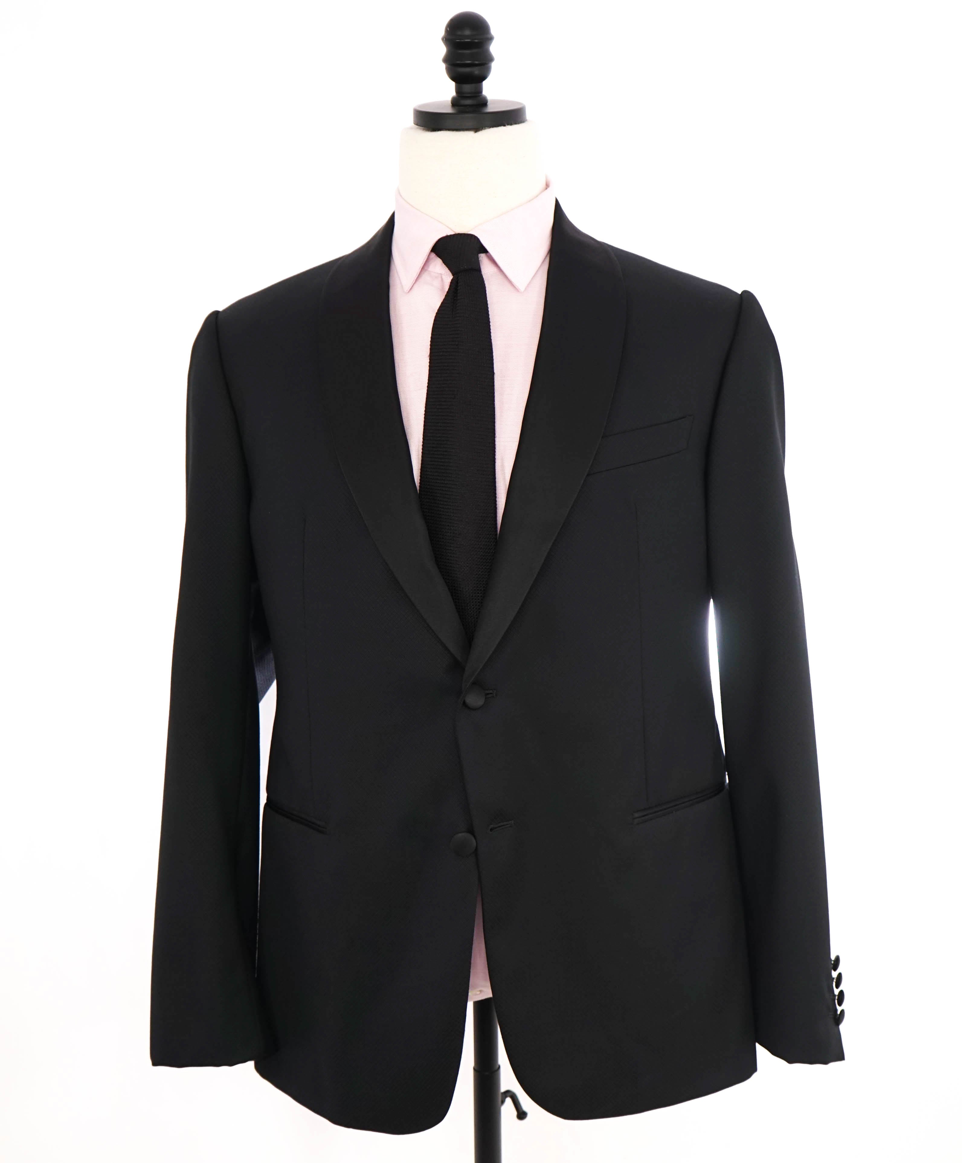 $2,295 ARMANI COLLEZIONI - “M LINE” Textured SHAWL COLLAR Tuxedo Suit - 46R