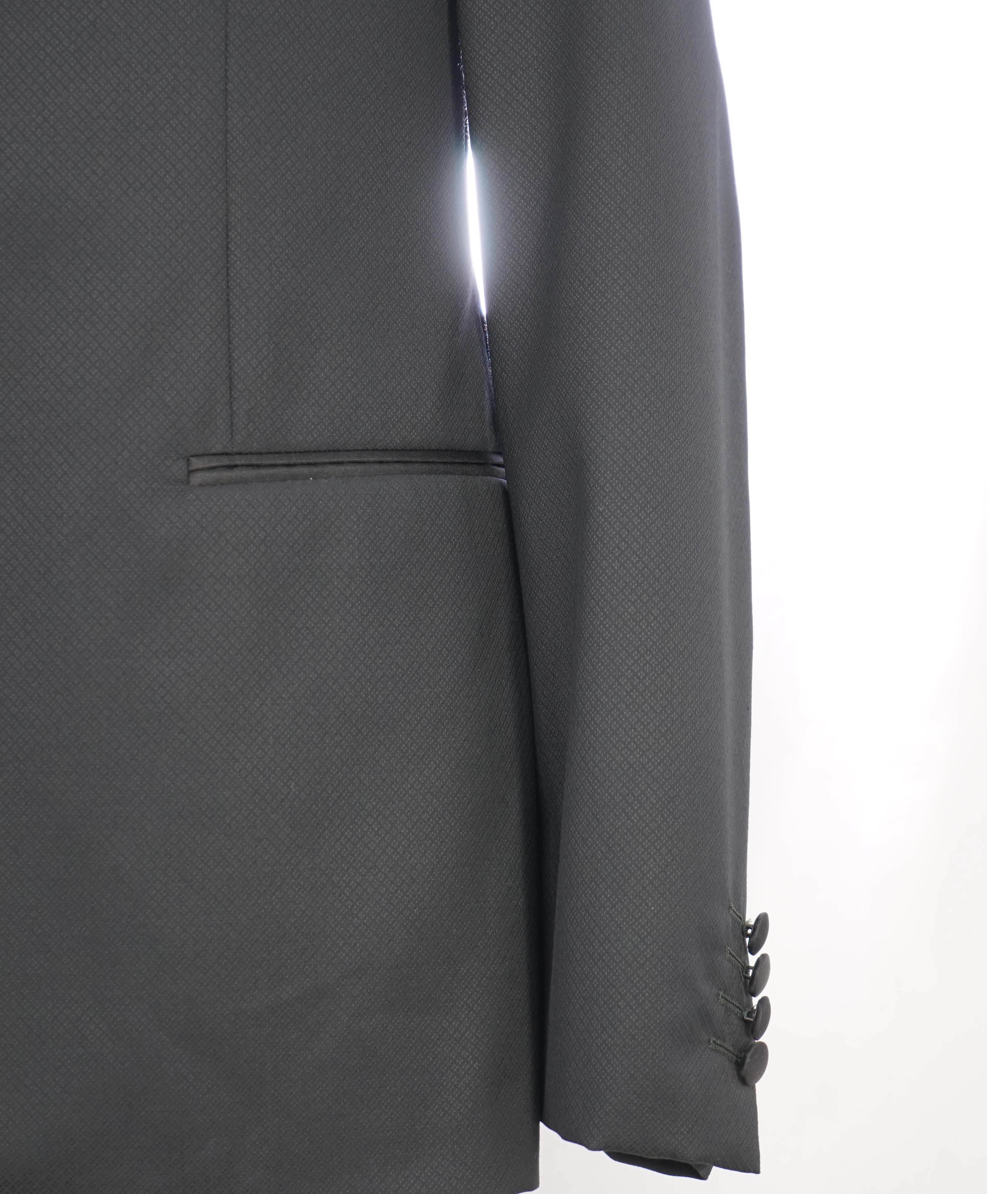 $2,295 ARMANI COLLEZIONI - “M LINE” Textured SHAWL COLLAR Tuxedo Suit - 46R