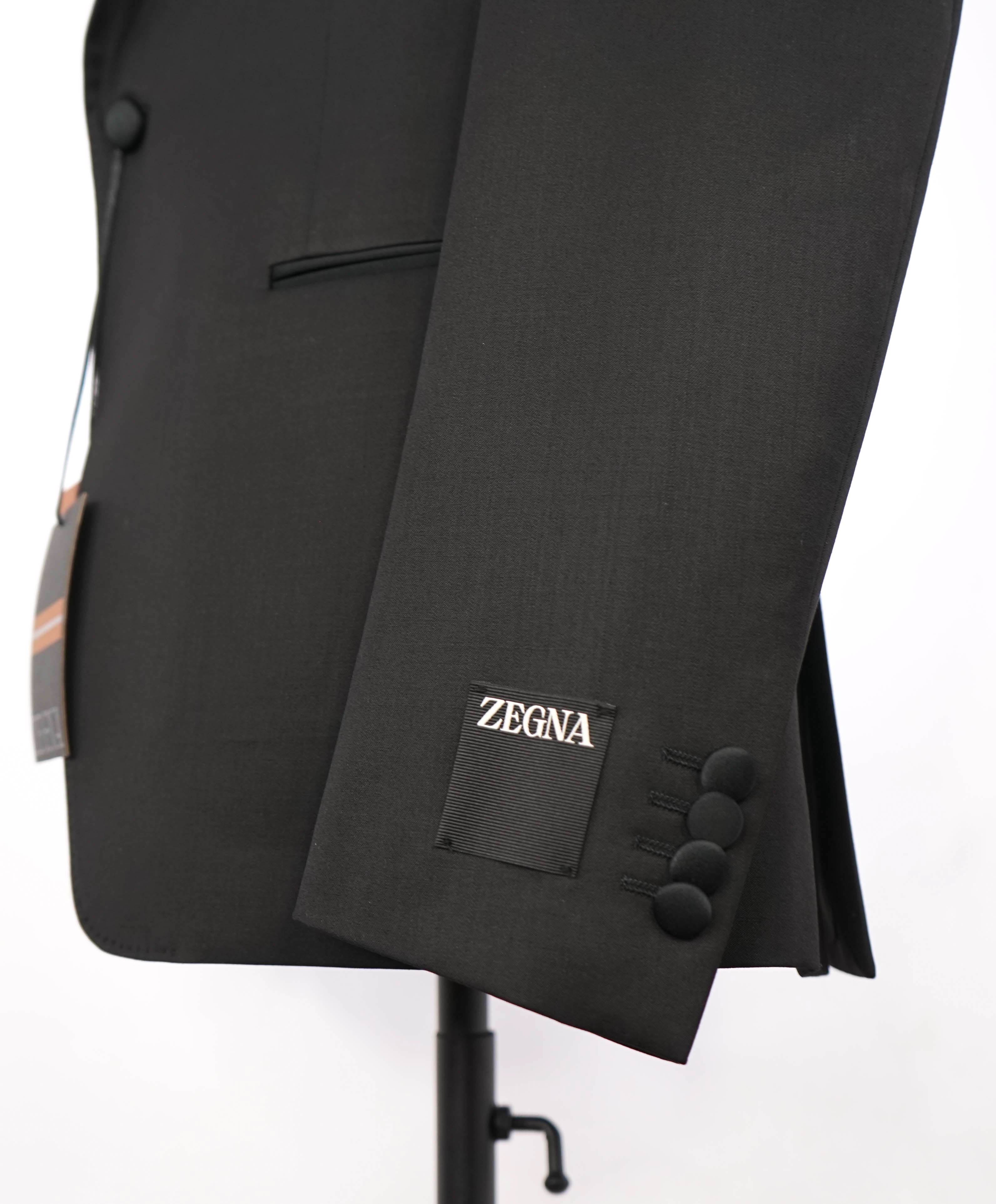 $5,100 ERMENEGILDO ZEGNA - "Wool & Mohair" PEAK LAPEL Black Tuxedo - 40R