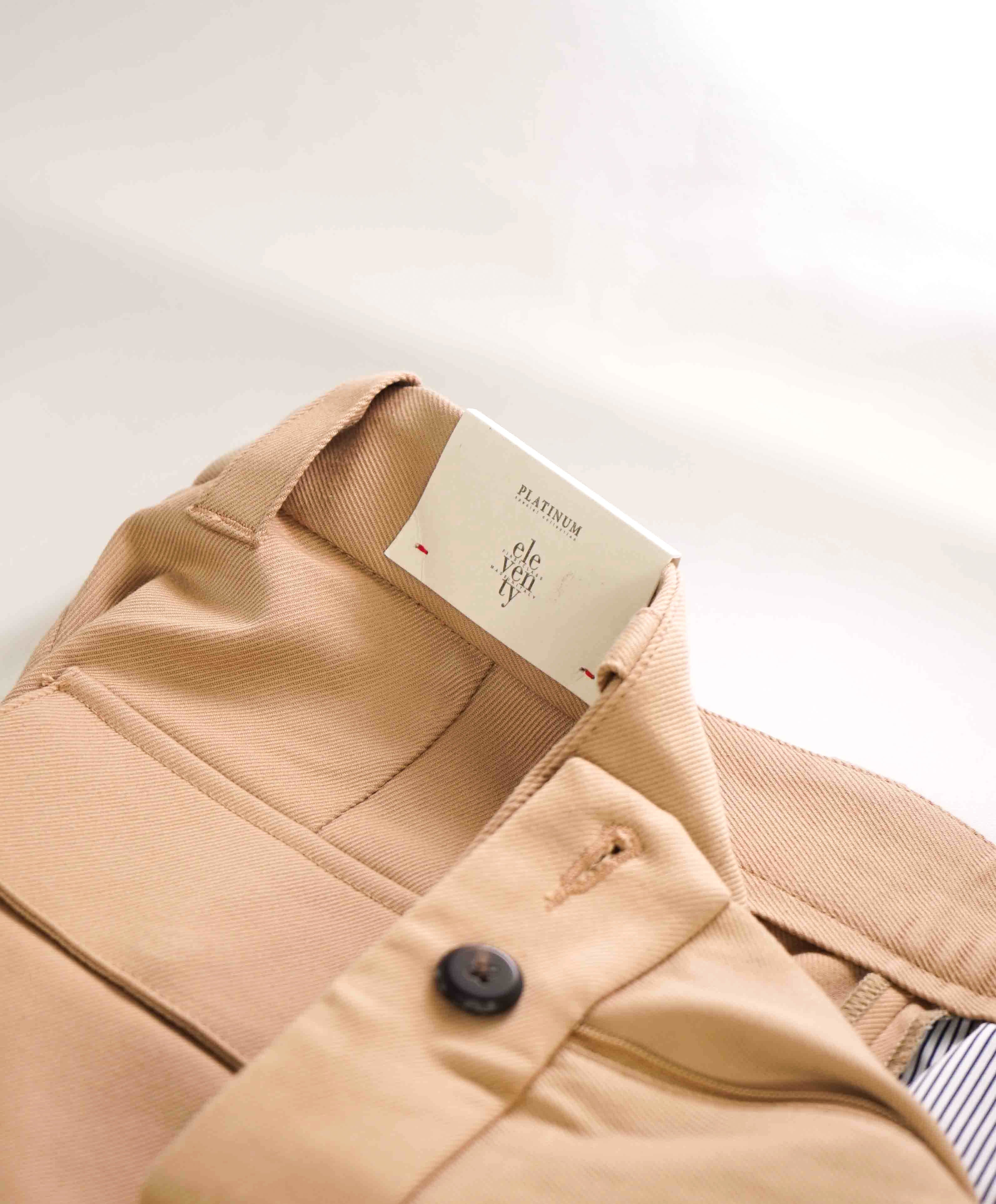 $695 ELEVENTY - Cotton PERFORMANCE Cuffed Cargo Patch Pocket Pants- 33W