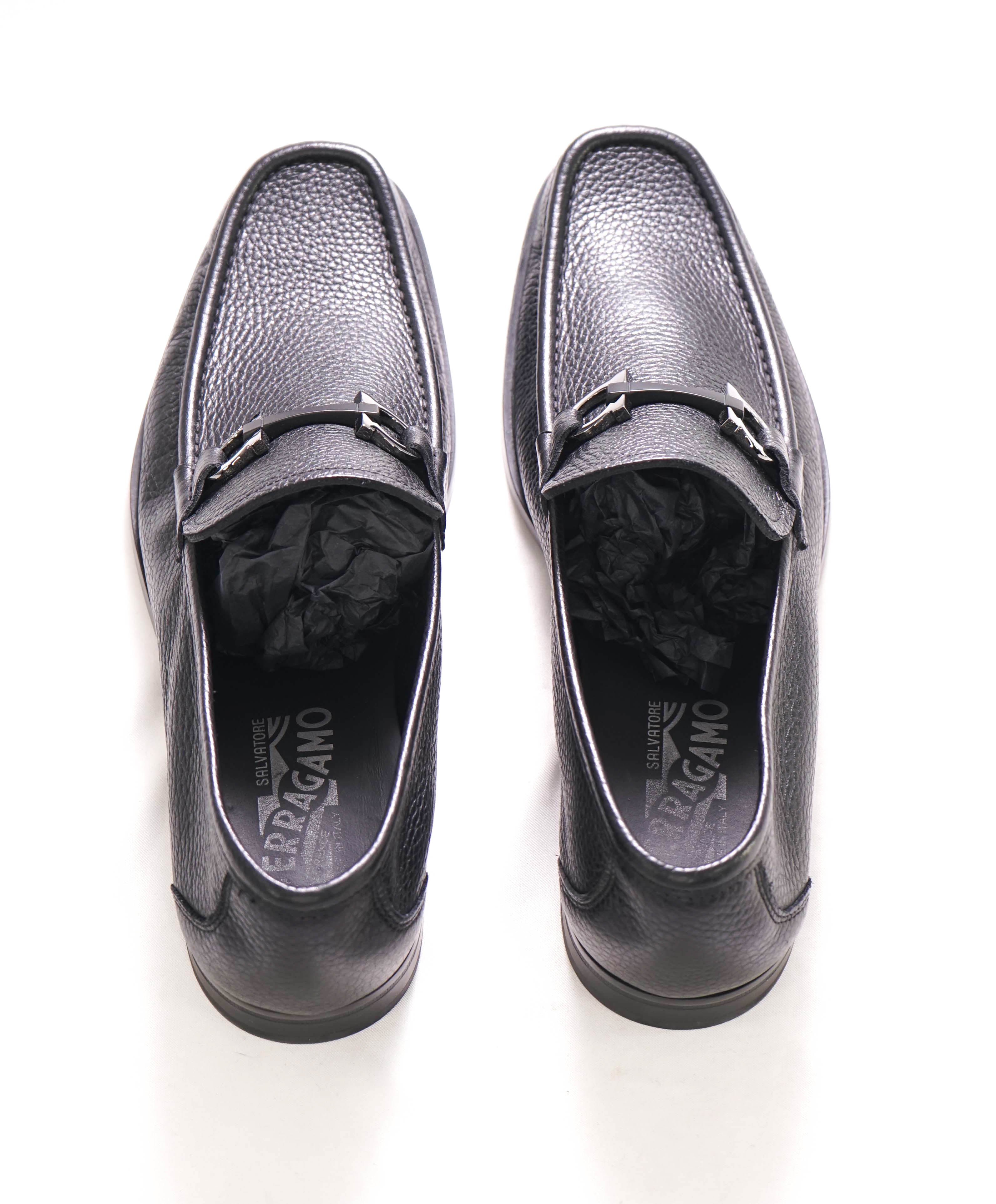 $850 SALVATORE FERRAGAMO - “GRANDIOSO" Gancini Bit Loafer Black Leather - 9.5 D
