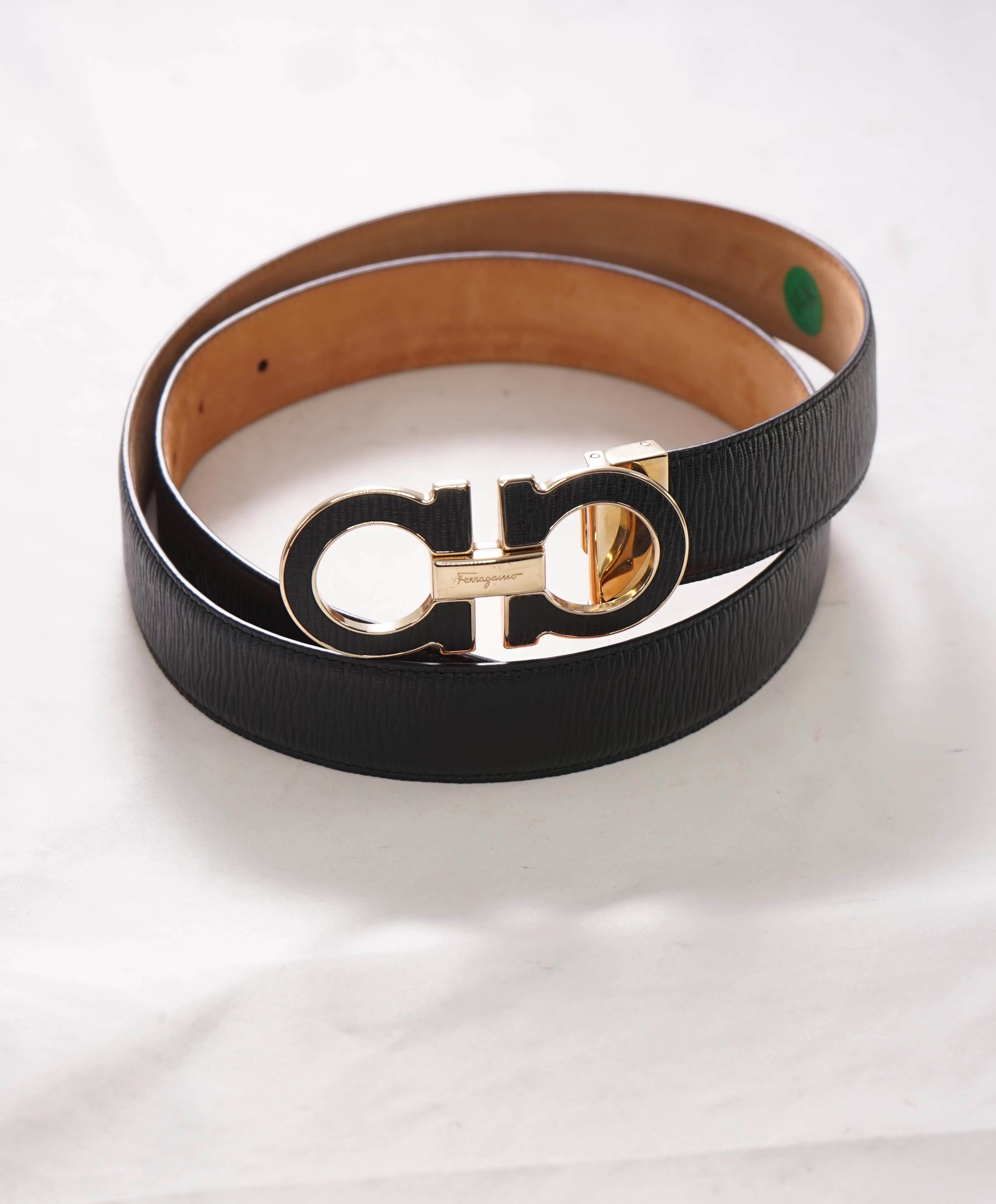 $535 SALVATORE FERRAGAMO - Black/Gold Textured Gancini Buckle Leather Belt - 40W (Cut To Smaller Size)