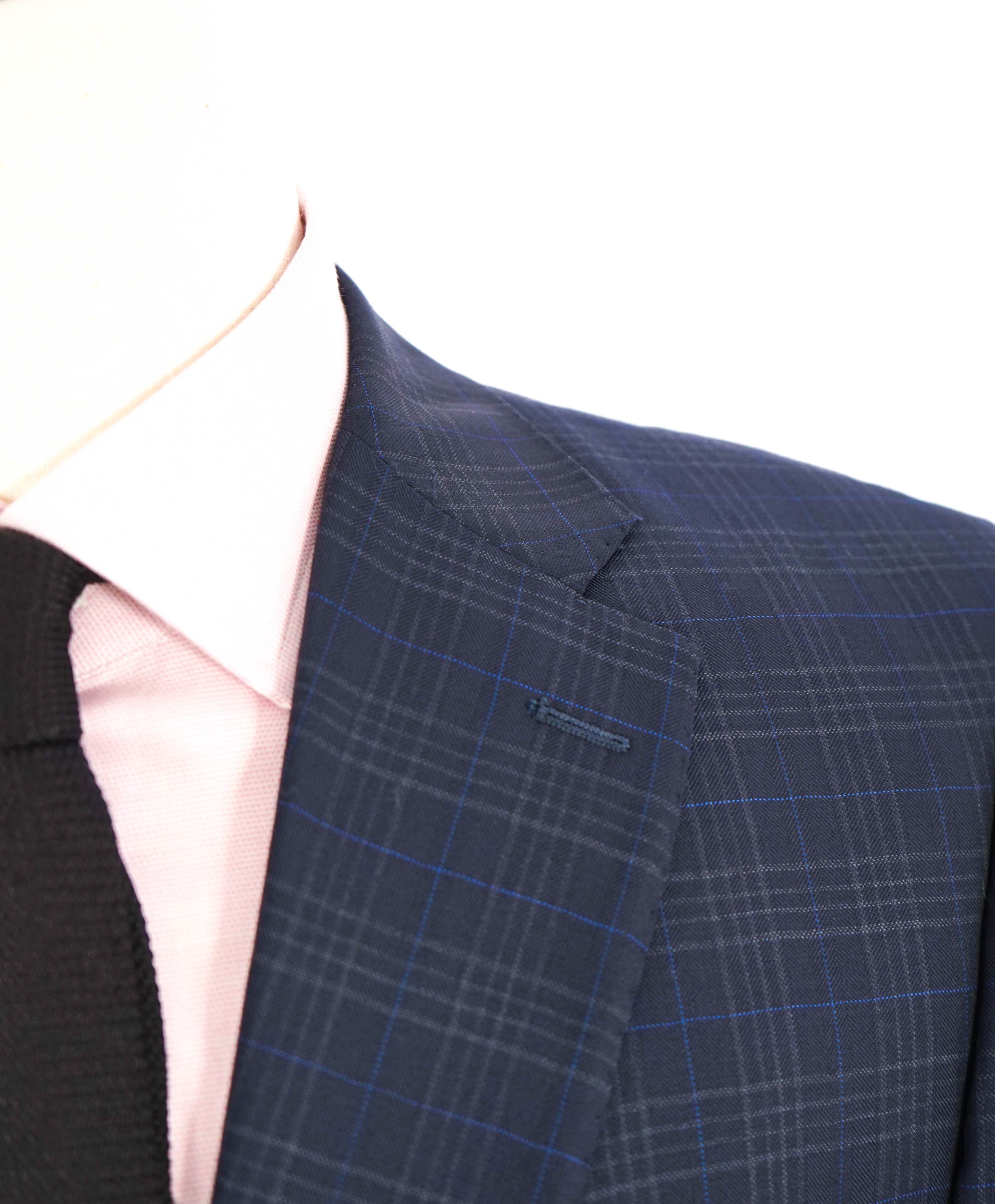 ERMENEGILDO ZEGNA - By SAKS FIFTH AVENUE *Tailored* "Traveller" Suit - 40R 36W