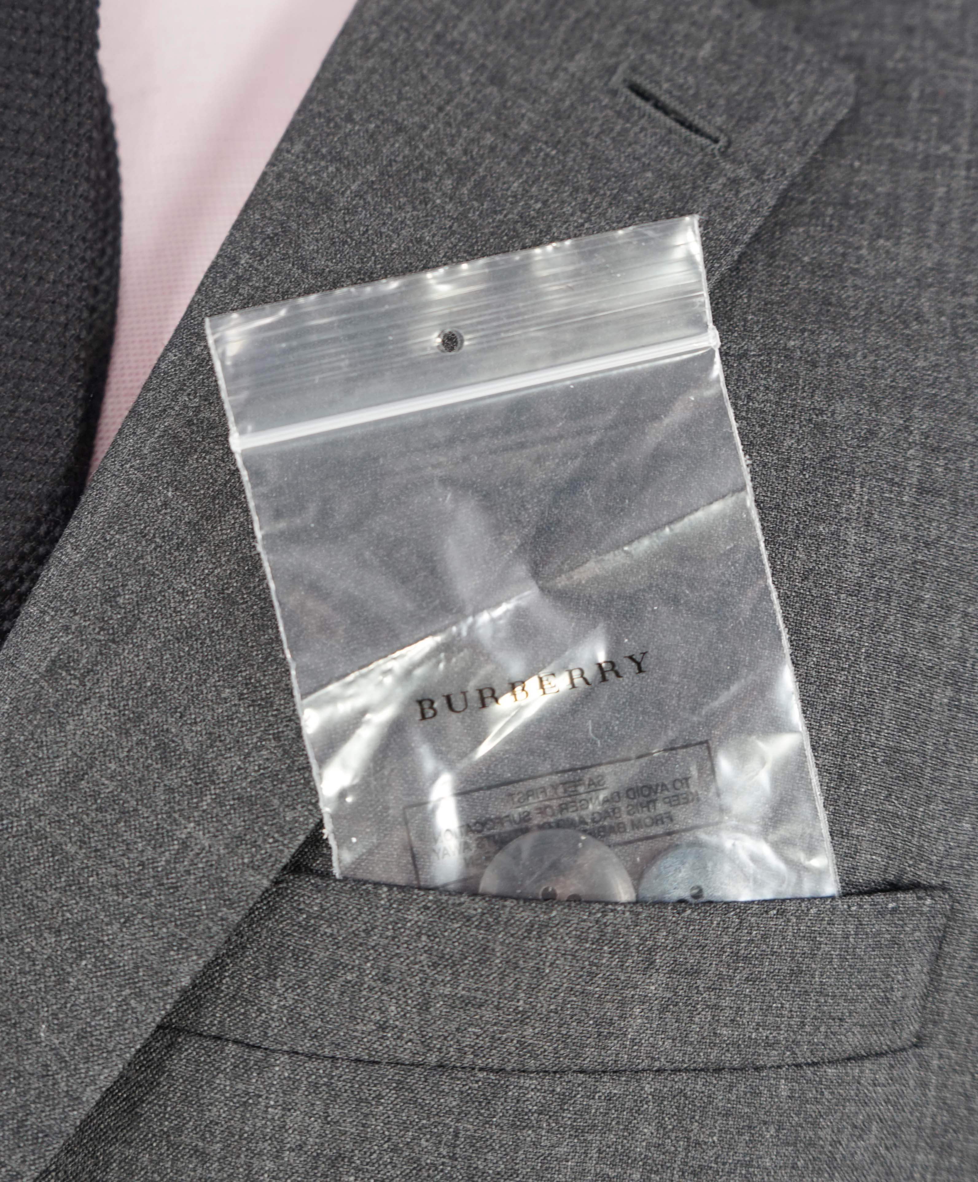 $2,395 BURBERRY LONDON - Made In Italy Wool Gray "MILBURY" LOGO Suit - 42R