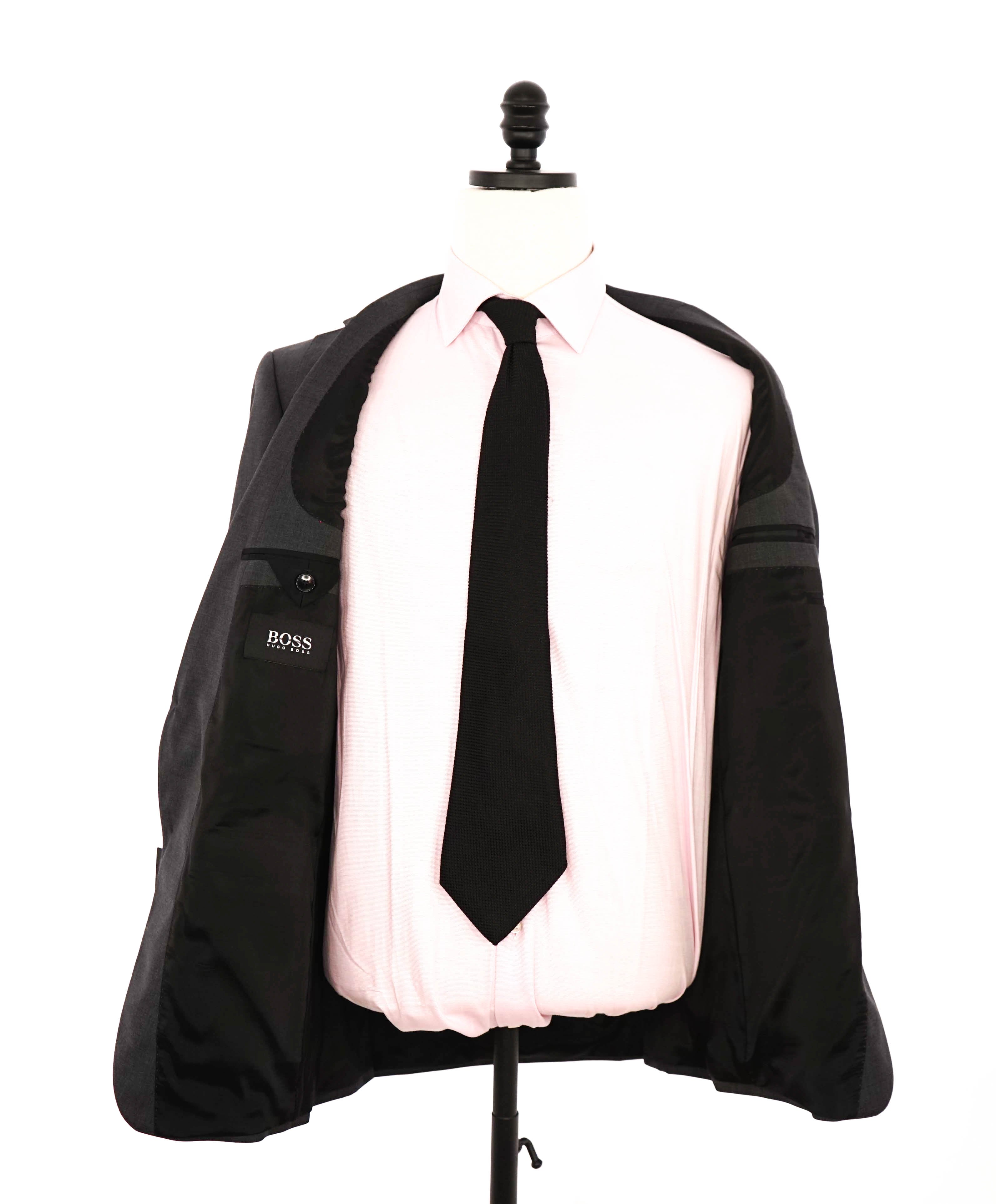 HUGO BOSS - "SLIM" Notch Lapel Charcoal Gray Suit - 40R