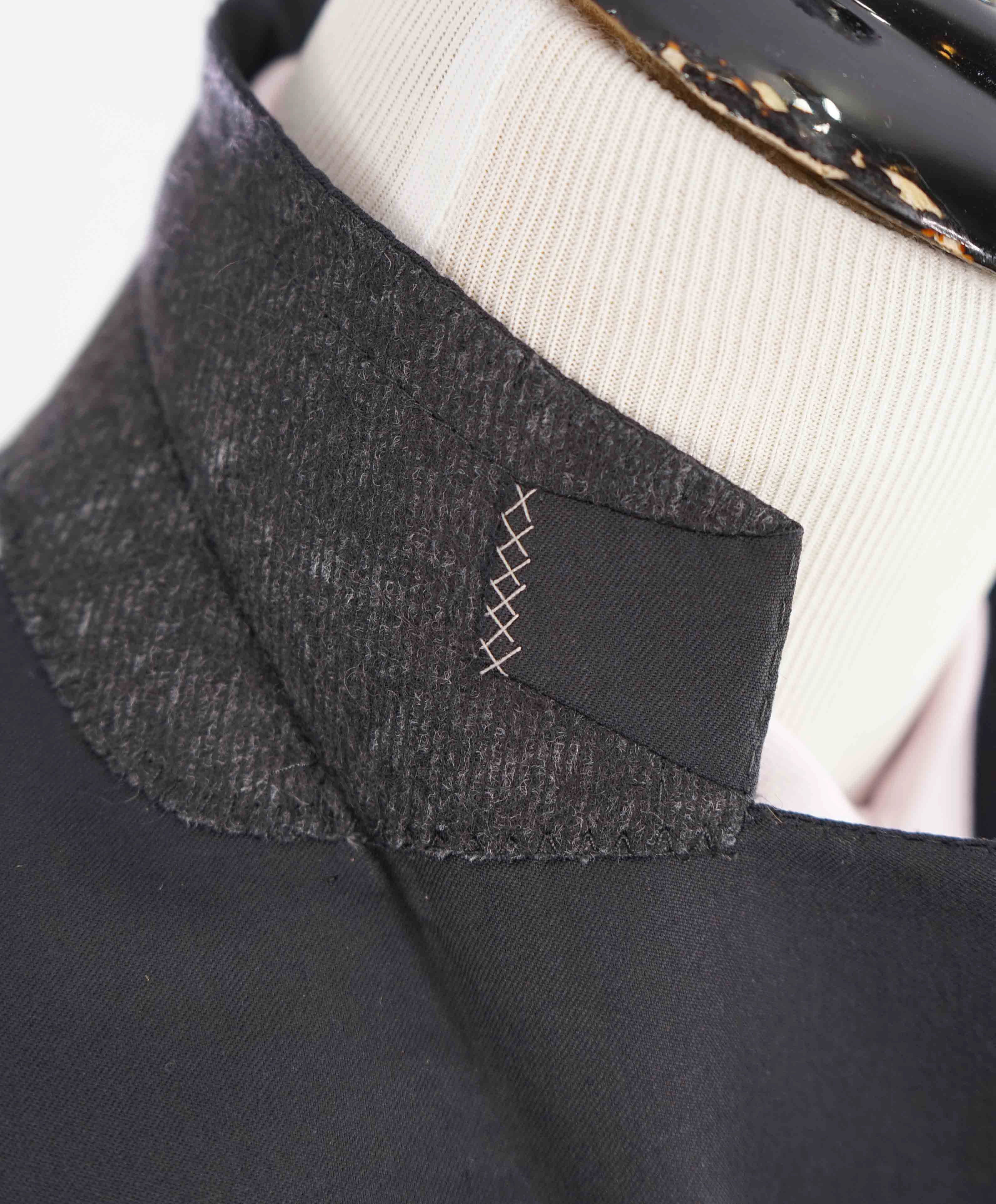 $3,000 ERMENEGILDO ZEGNA - Black “Microsphere” Wool Suit - 42R