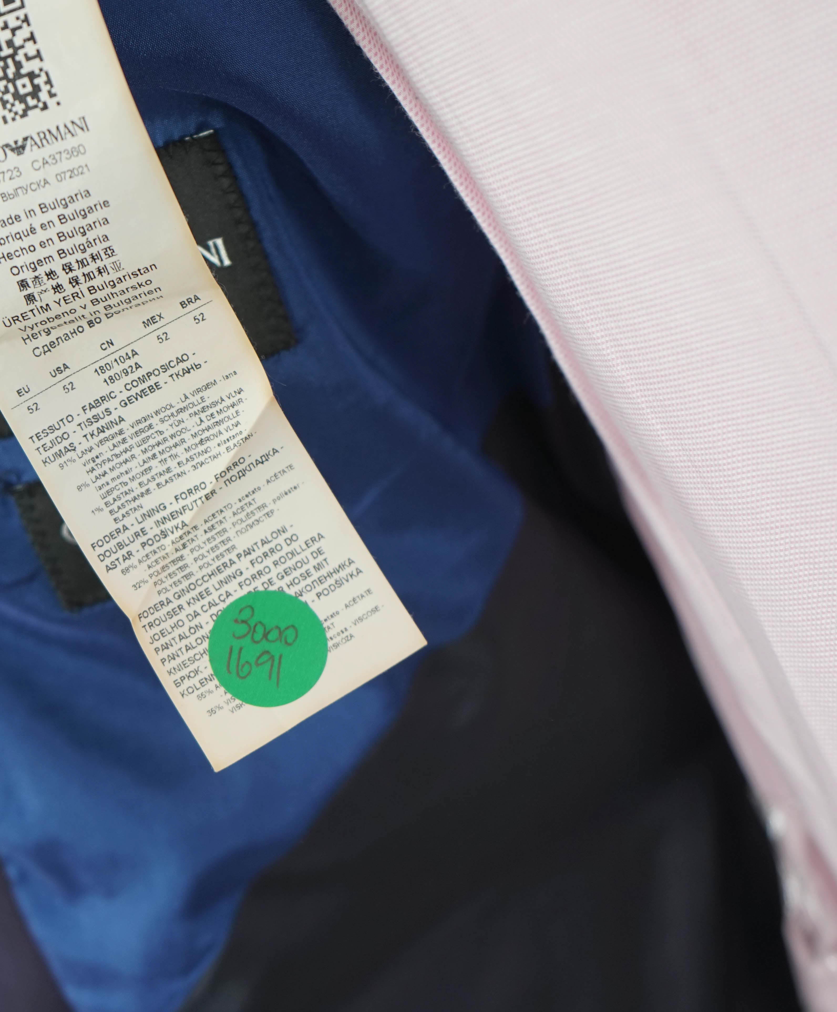 $1,595 EMPORIO ARMANI- Purple *G lIne Deco* TRAVEL ESSENTIAL PACKABLE Blazer - 42R