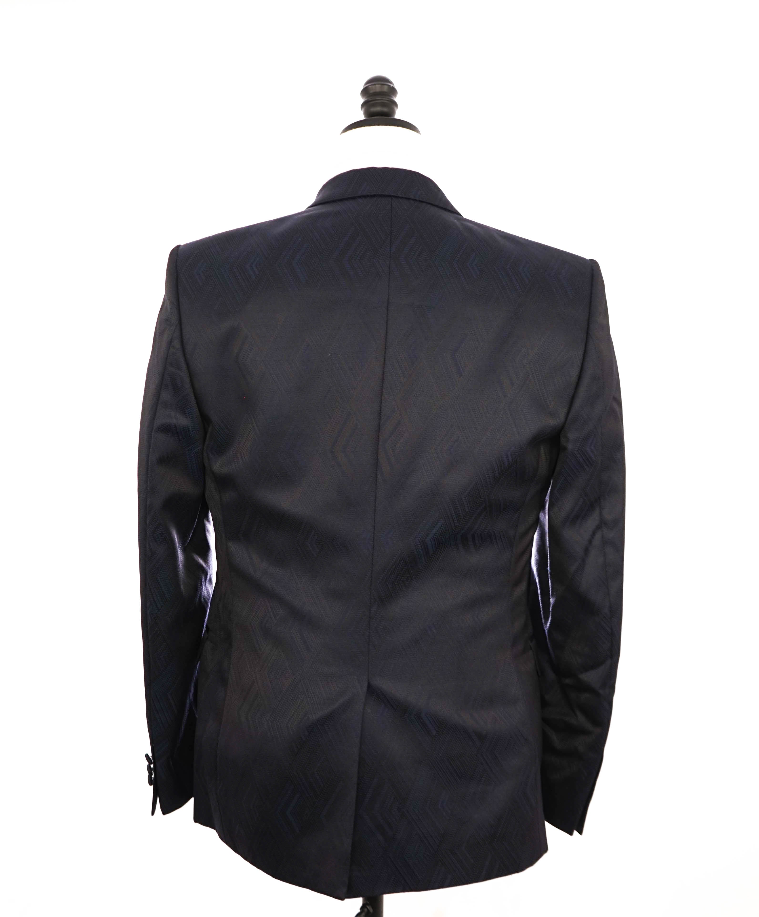 $1,195 VERSACE - Navy Blue PEAK LAPEL TuxDinner Jacket Blazer - 38R