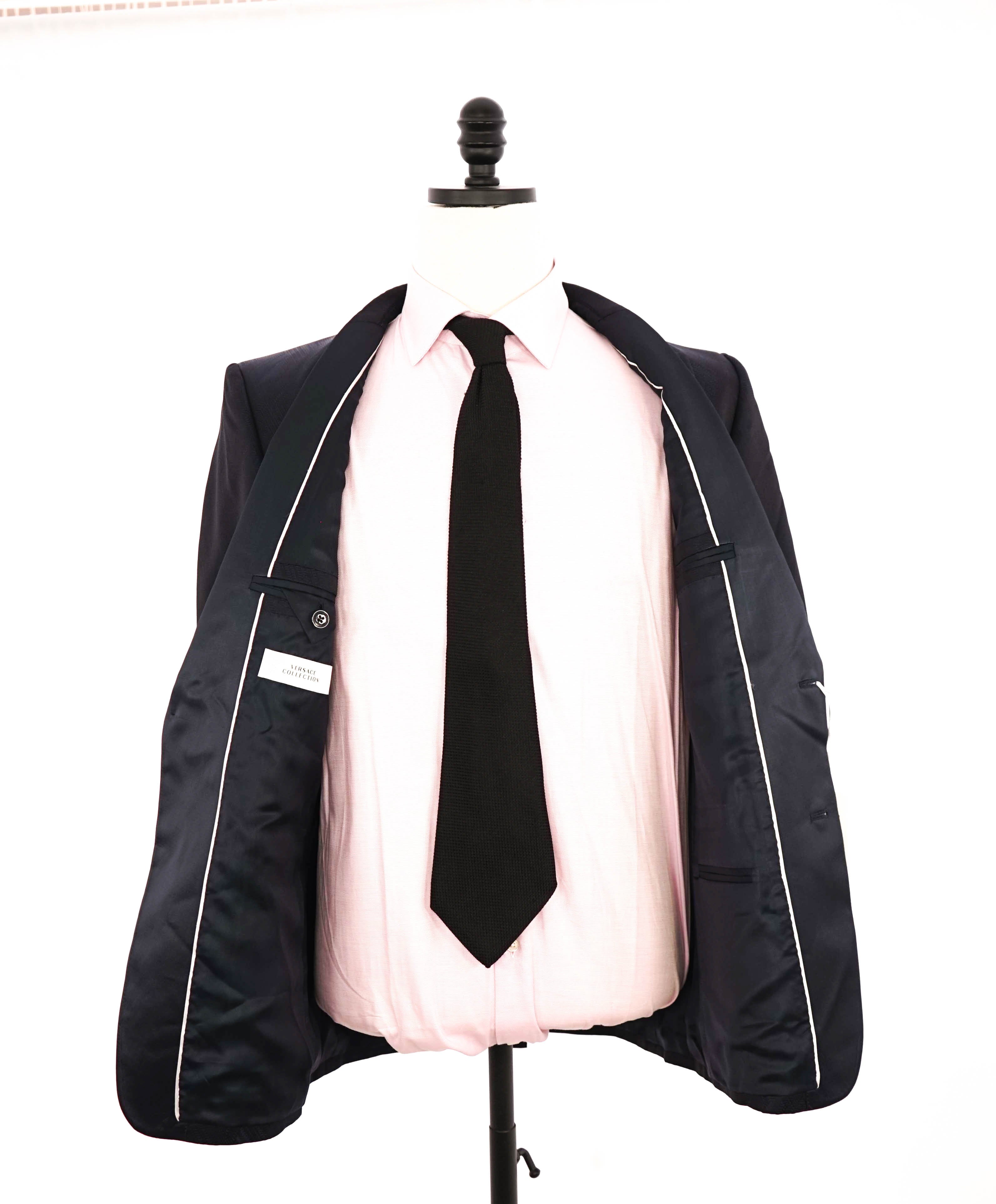 $1,195 VERSACE - Navy Blue PEAK LAPEL TuxDinner Jacket Blazer - 38R