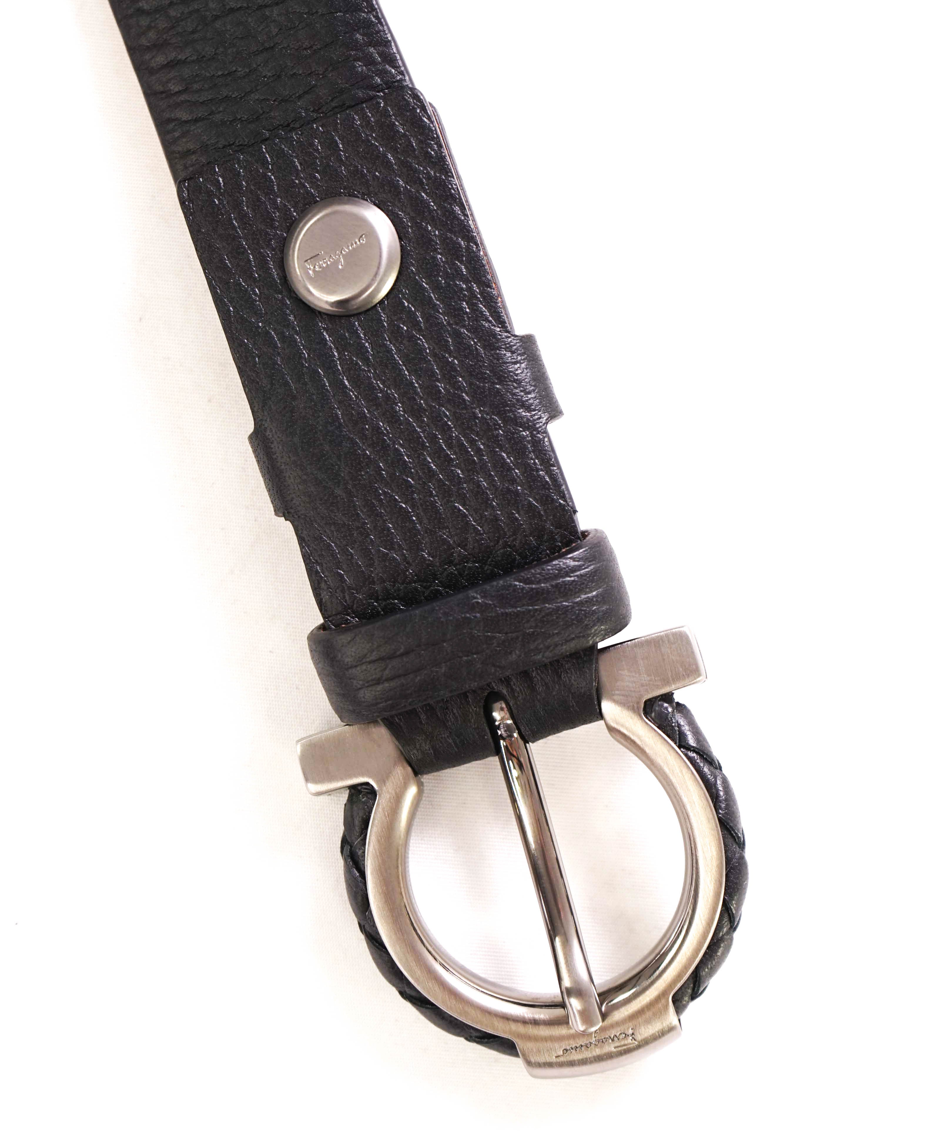 $535 SALVATORE FERRAGAMO - Black Single Gancini Braided Buckle Pebbled Leather Belt - 38W