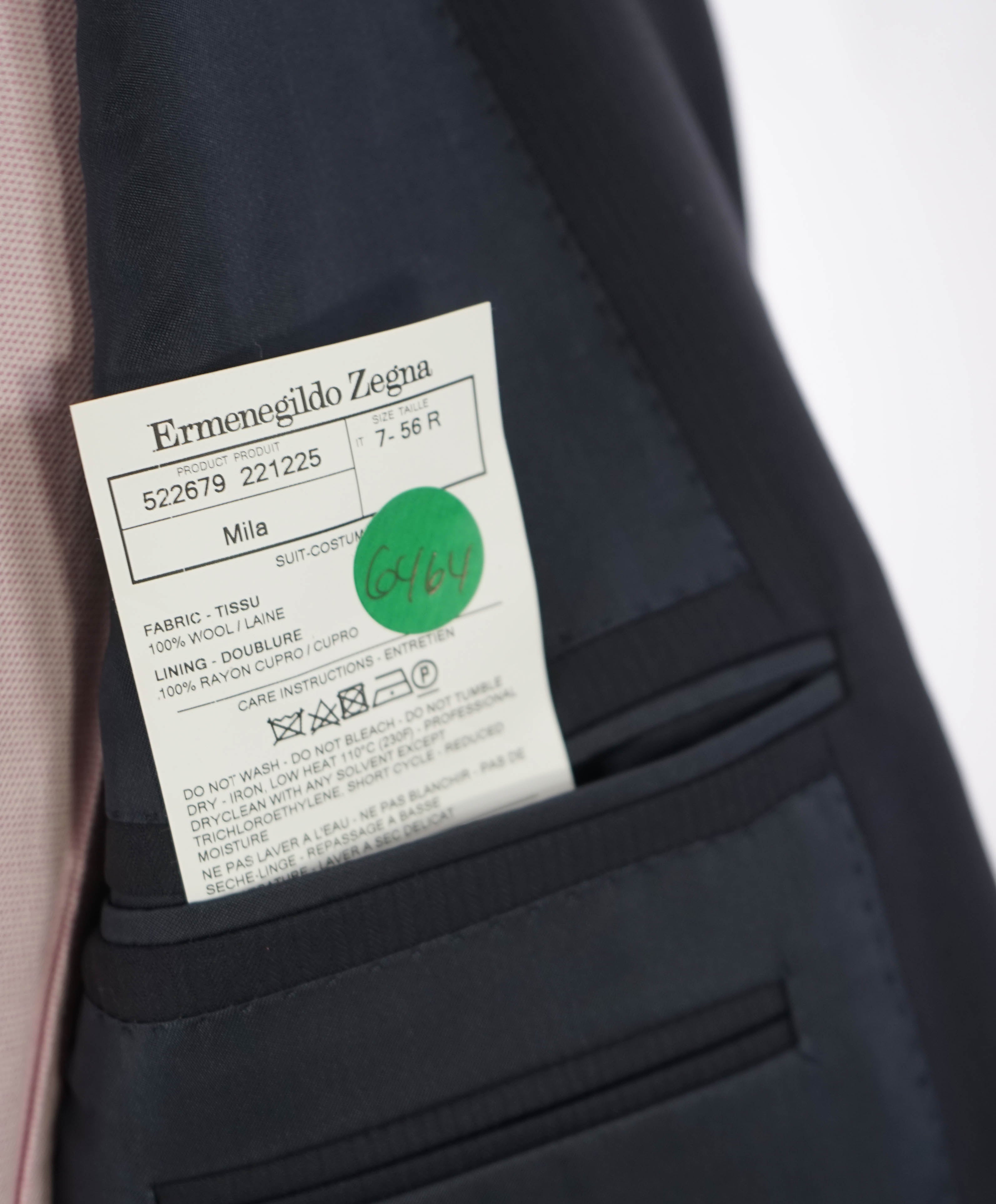 $2,695 ERMENEGILDO ZEGNA - Navy Textured “15 MIL MIL 15” Blazer - 46R