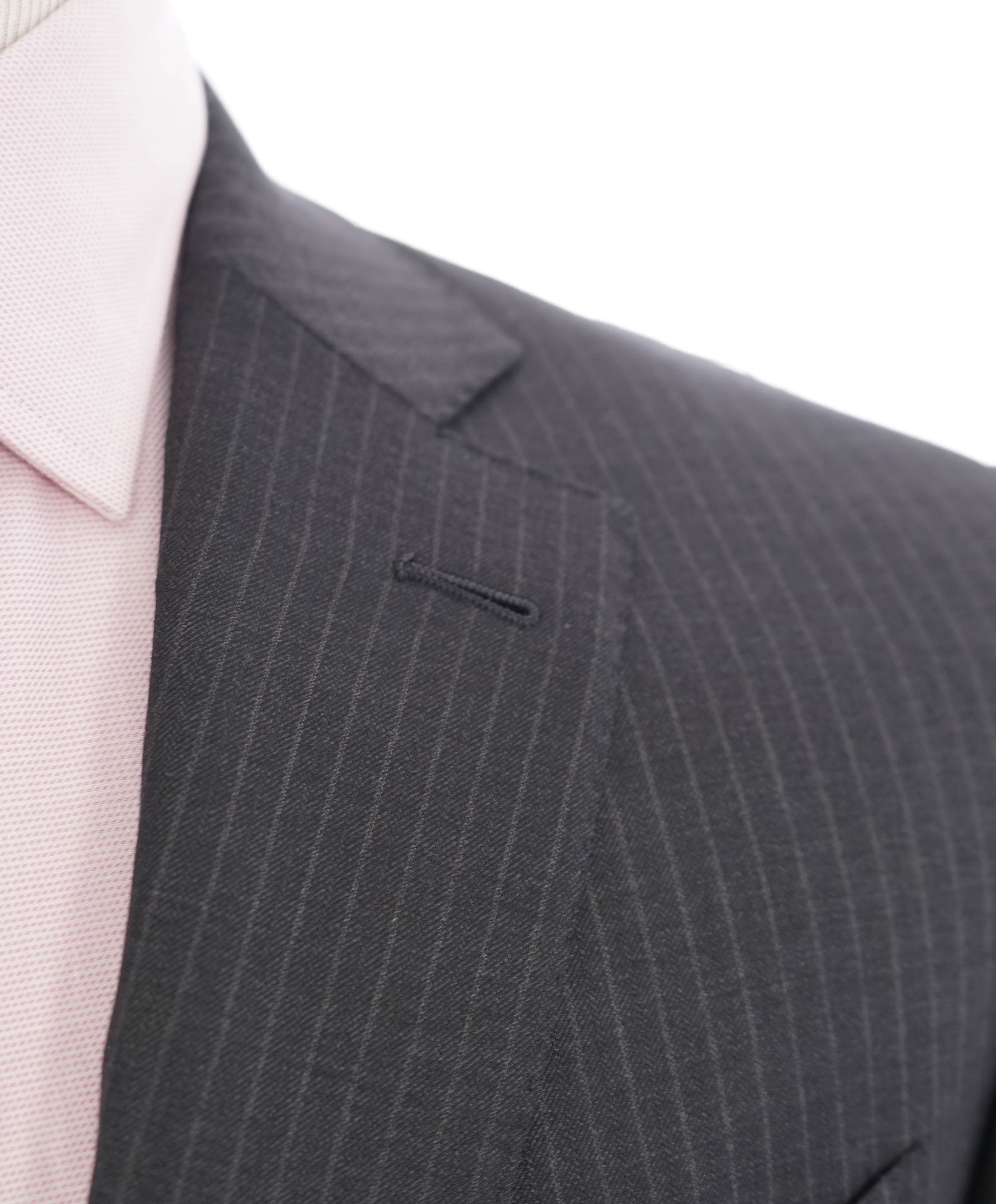 $3,295 ERMENEGILDO ZEGNA -“ACHILLFARM" SILK Gray Textured Blazer - 44R