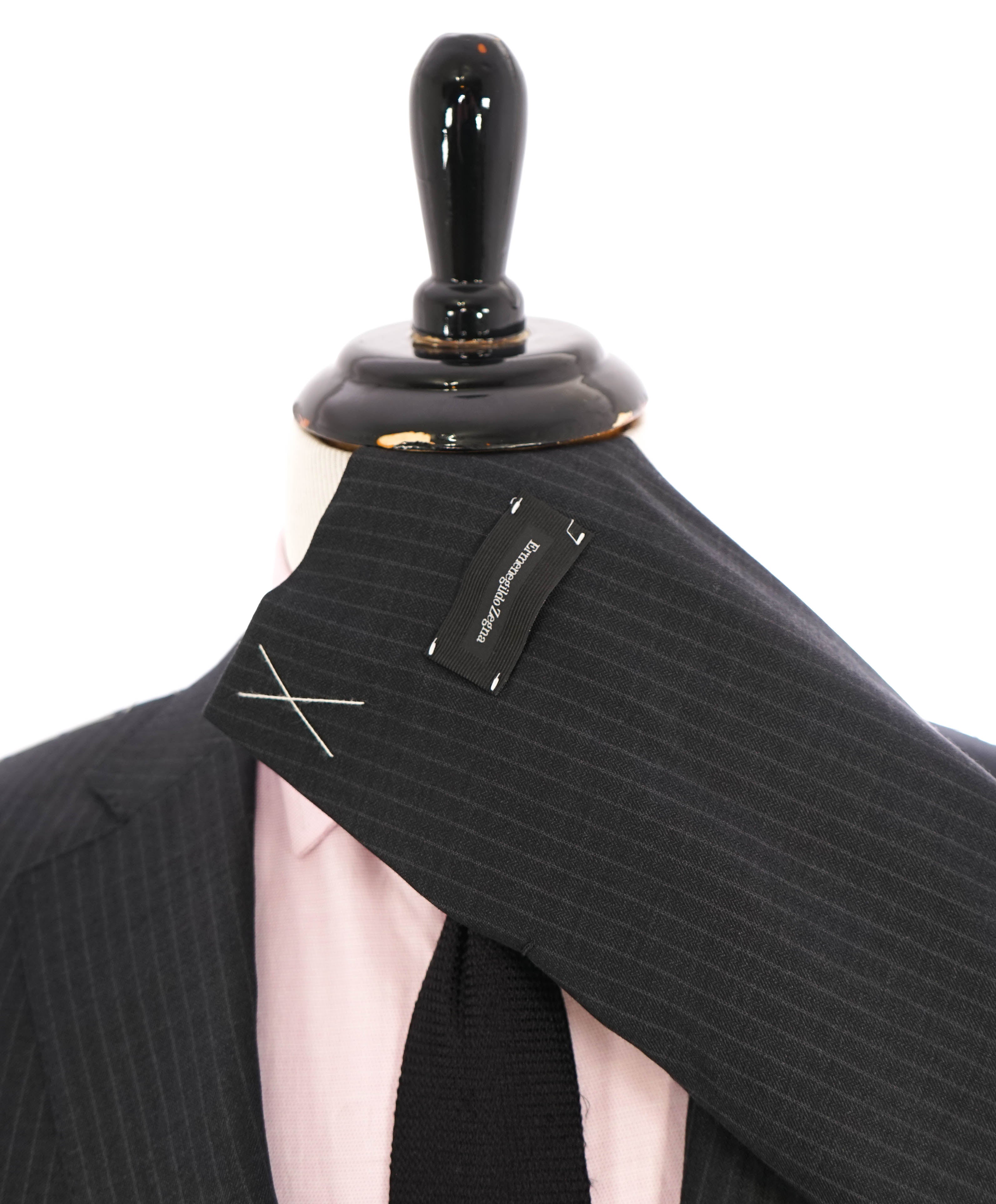 $3,295 ERMENEGILDO ZEGNA -“ACHILLFARM" SILK Gray Textured Blazer - 44R