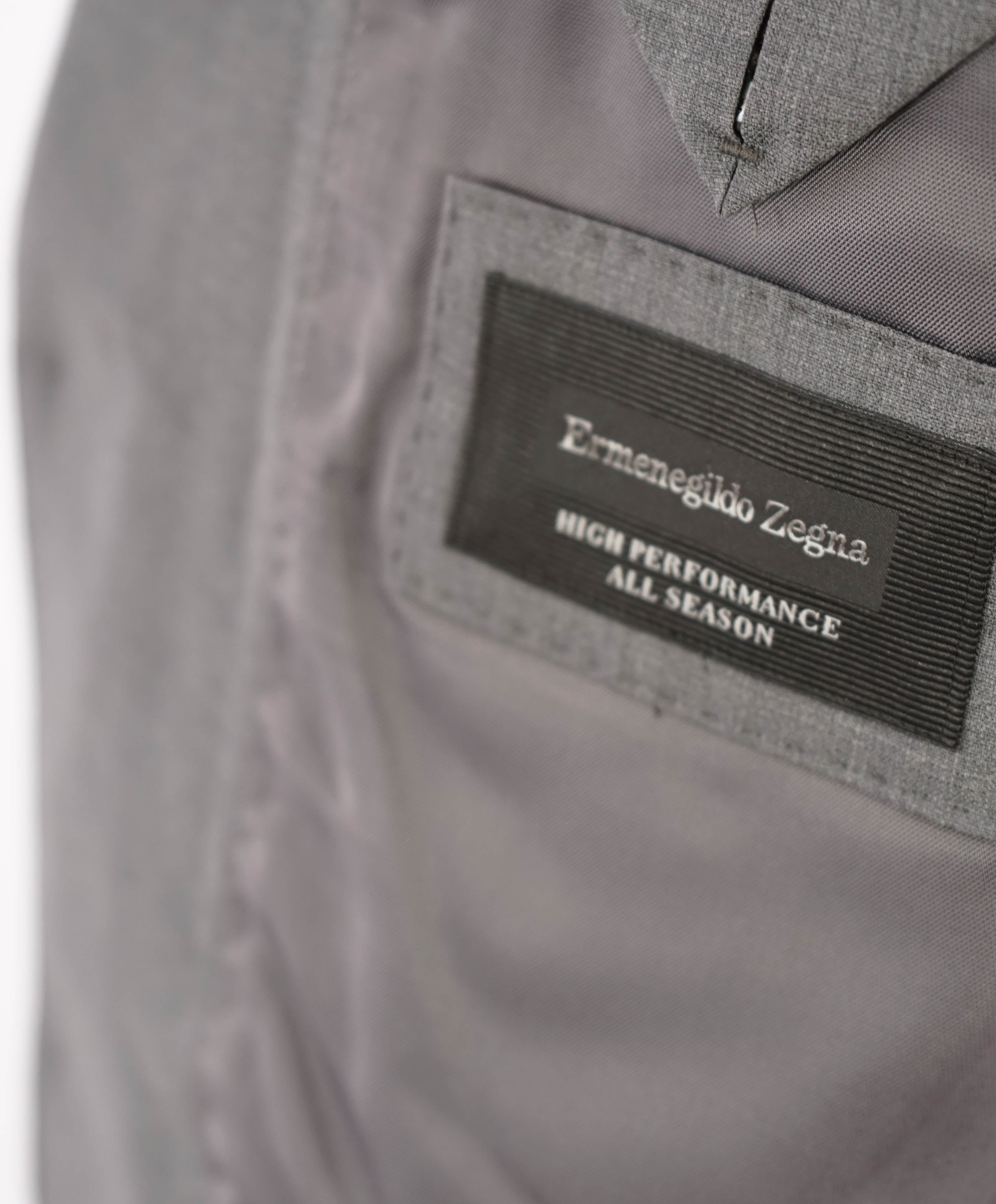 $3,290 ERMENEGILDO ZEGNA-“HIGH PERFORMANCE” Gray Blazer- 40R