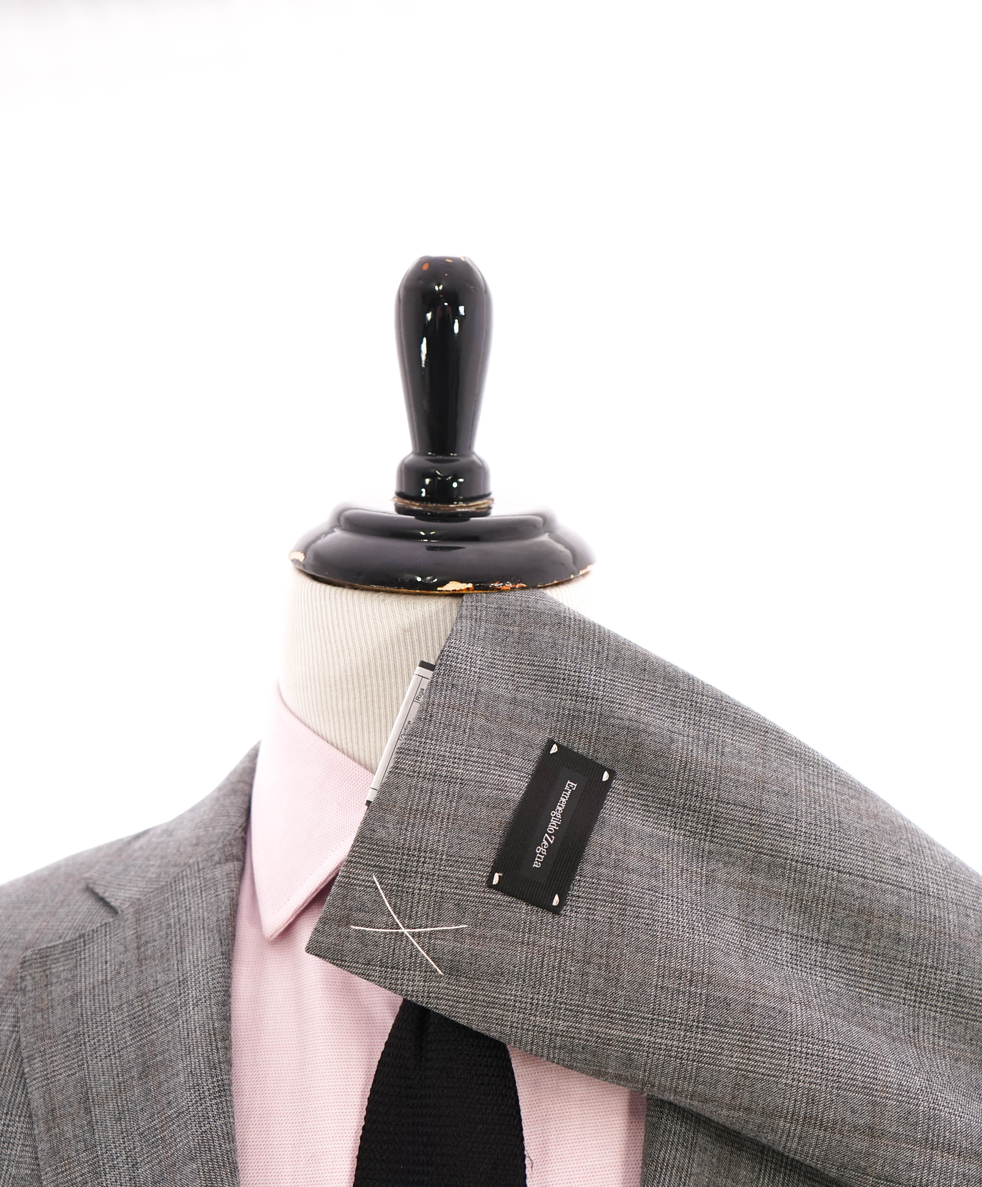 $3,950 ERMENEGILDO ZEGNA -"TROFEO 600" SILK Gray/Camel Check Suit - 46R 38W