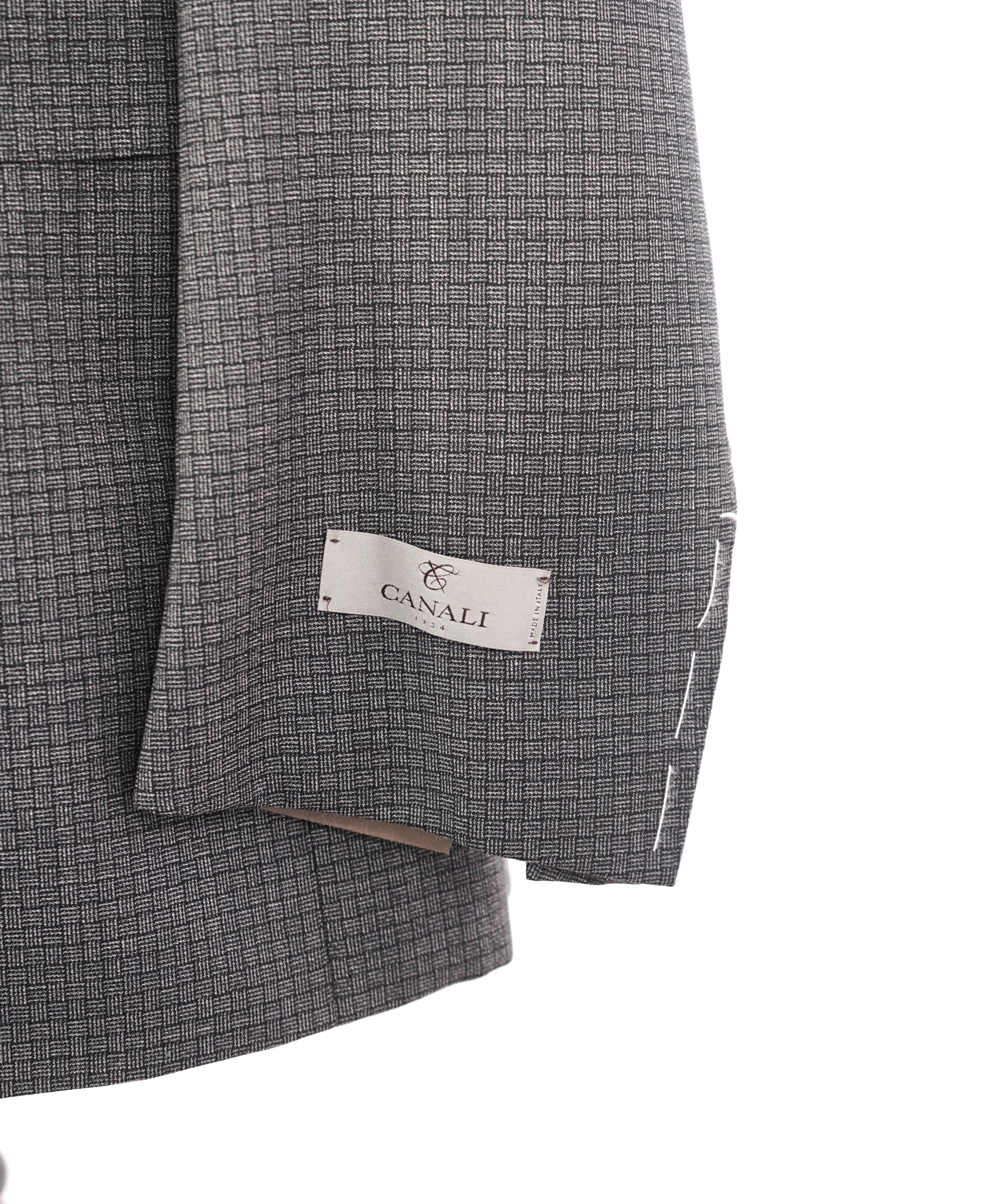 $1,895 CANALI - Gray Basket Weave Abstract Check Blazer - 40R