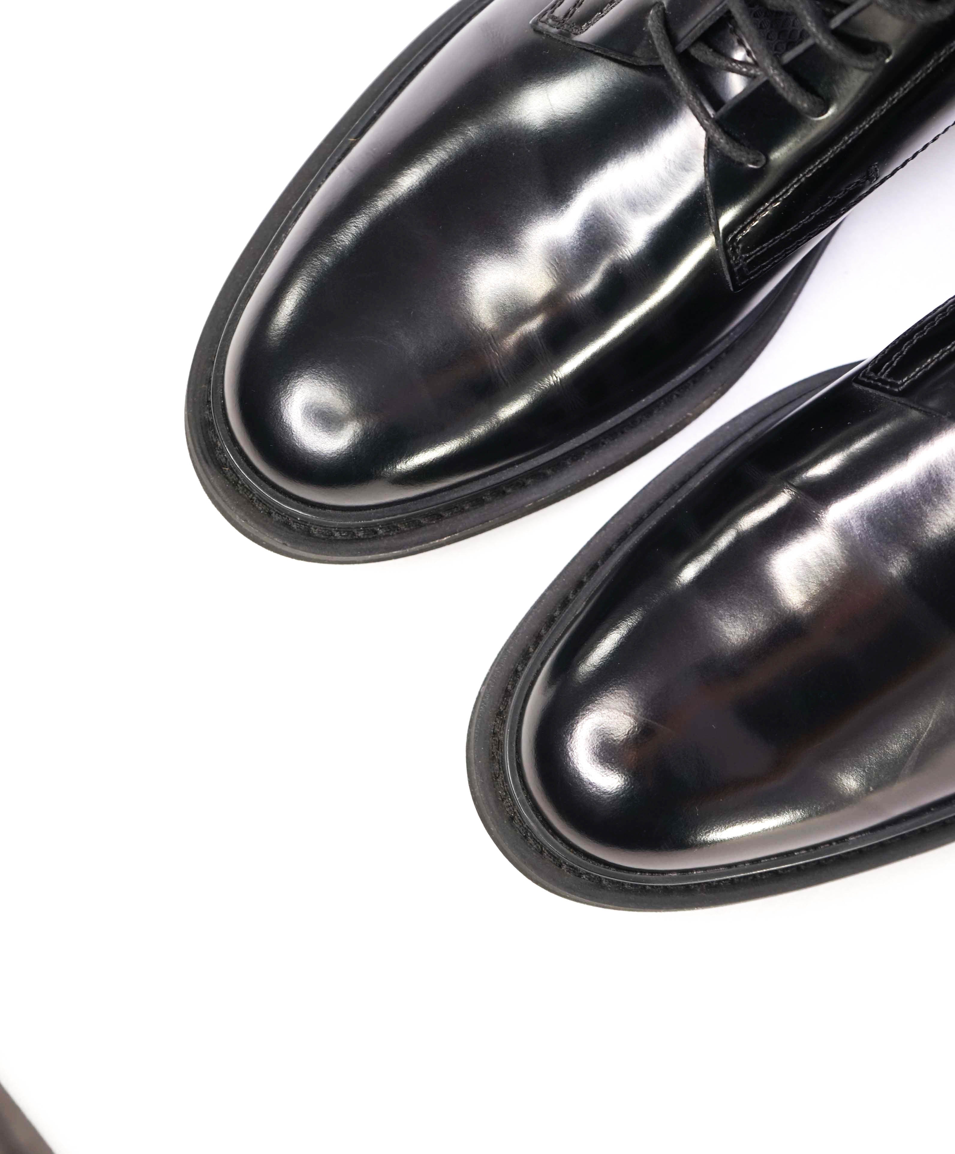 TOD’S - Black Logo Embossed LUG SOLE Vamp Penny Loafers - 9.5 US (8.5 IT)