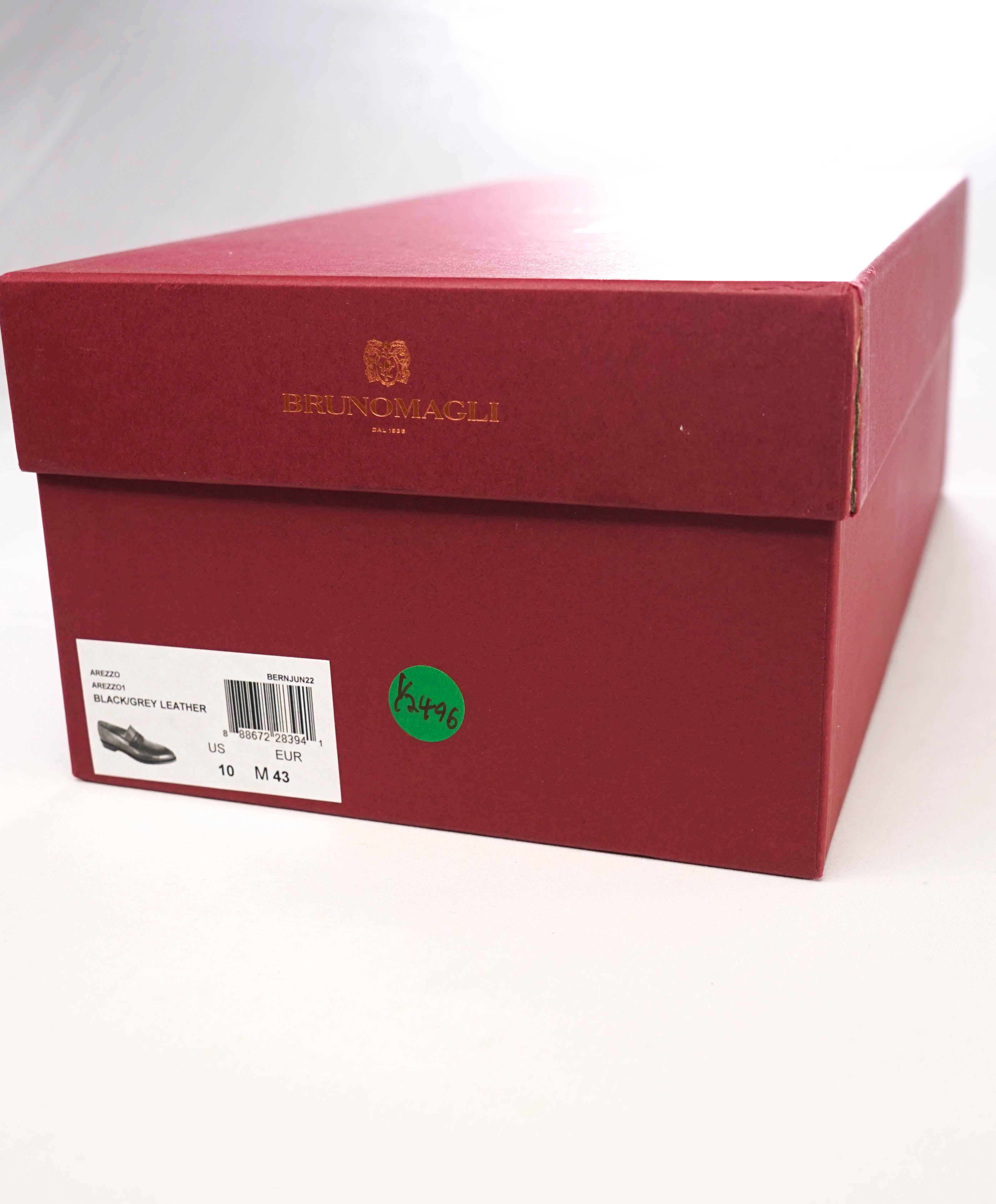 $375 BRUNO MAGLI - 2-Tone "AREZZO" Black Classic Penny Loafers - 10M