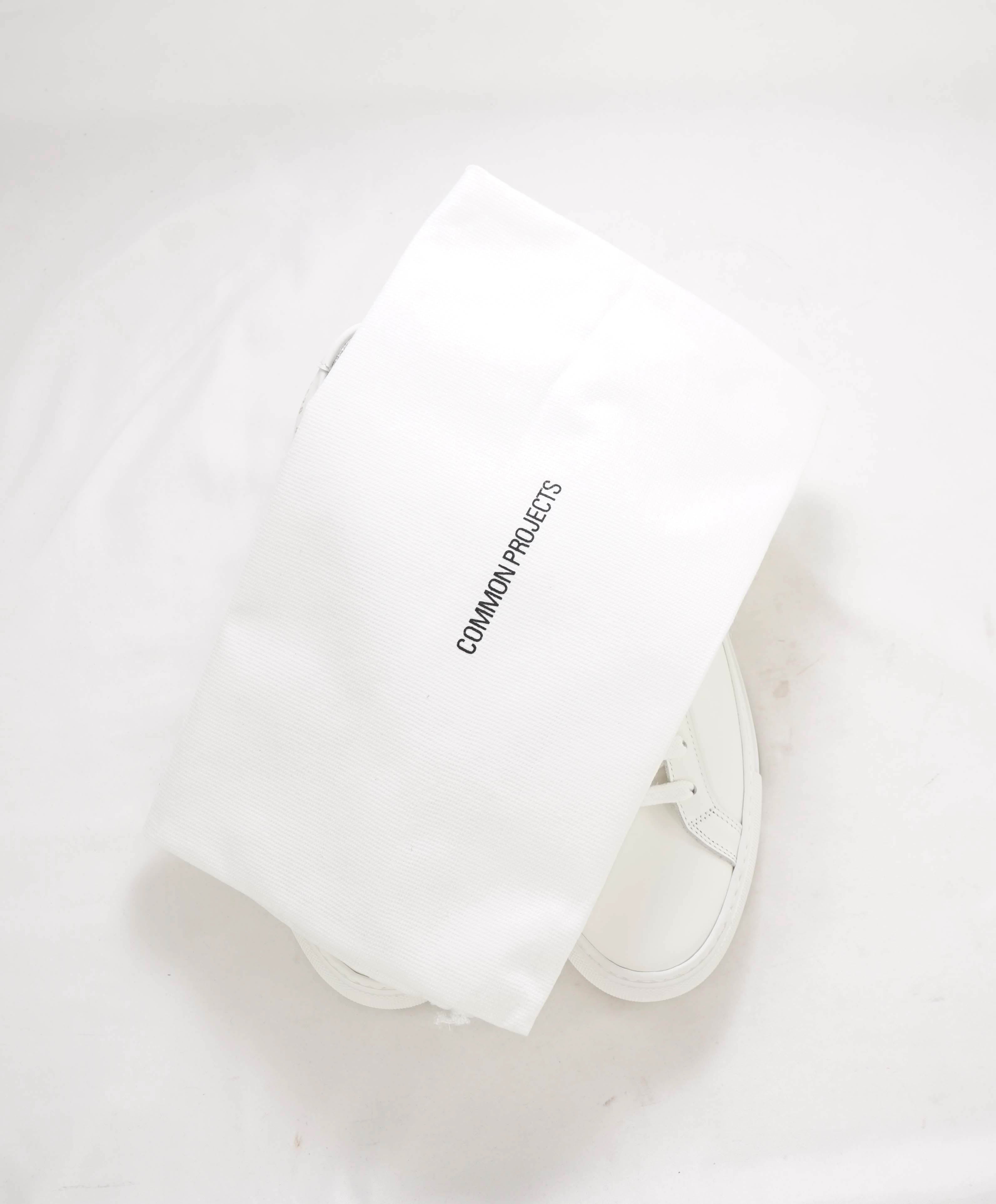 $440 COMMON PROJECTS - "Achilles" White Leather Sneakers - 8 US (41EU)