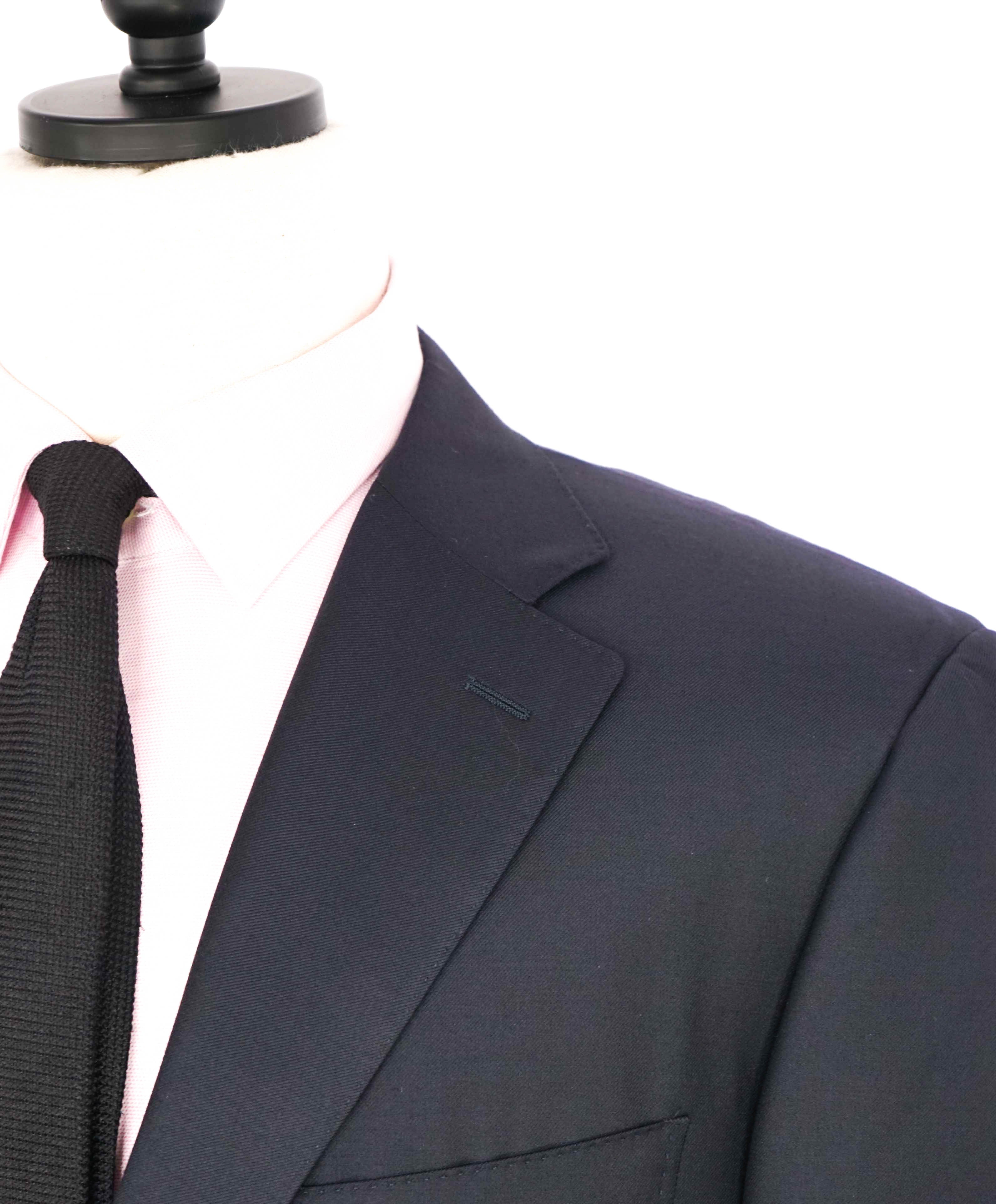 $1,795 CANALI - *CLOSET STAPLE* Solid Navy Blue Notch Lapel Blazer - 44S US