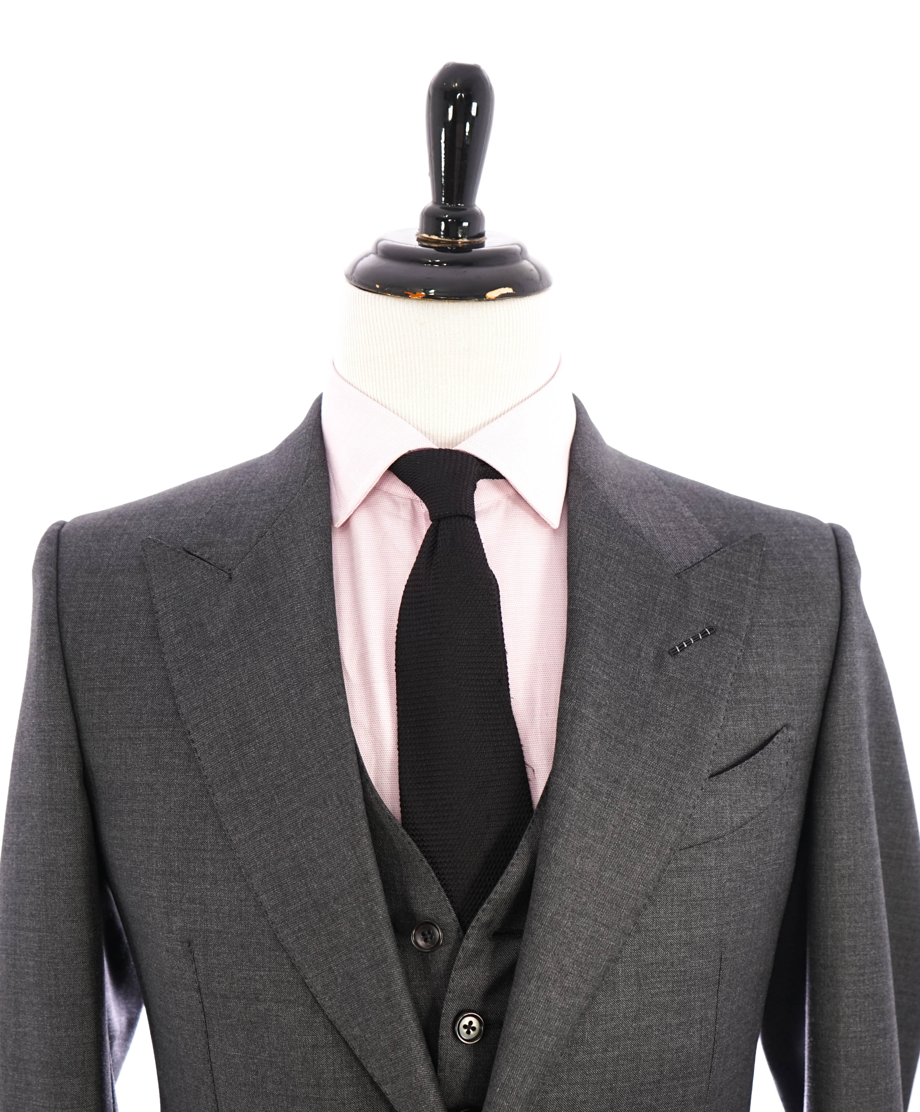 $5,000 TOM FORD - 3-Piece Gray PEAK LAPEL Vested Side Tab Suit - 36R (46EU)