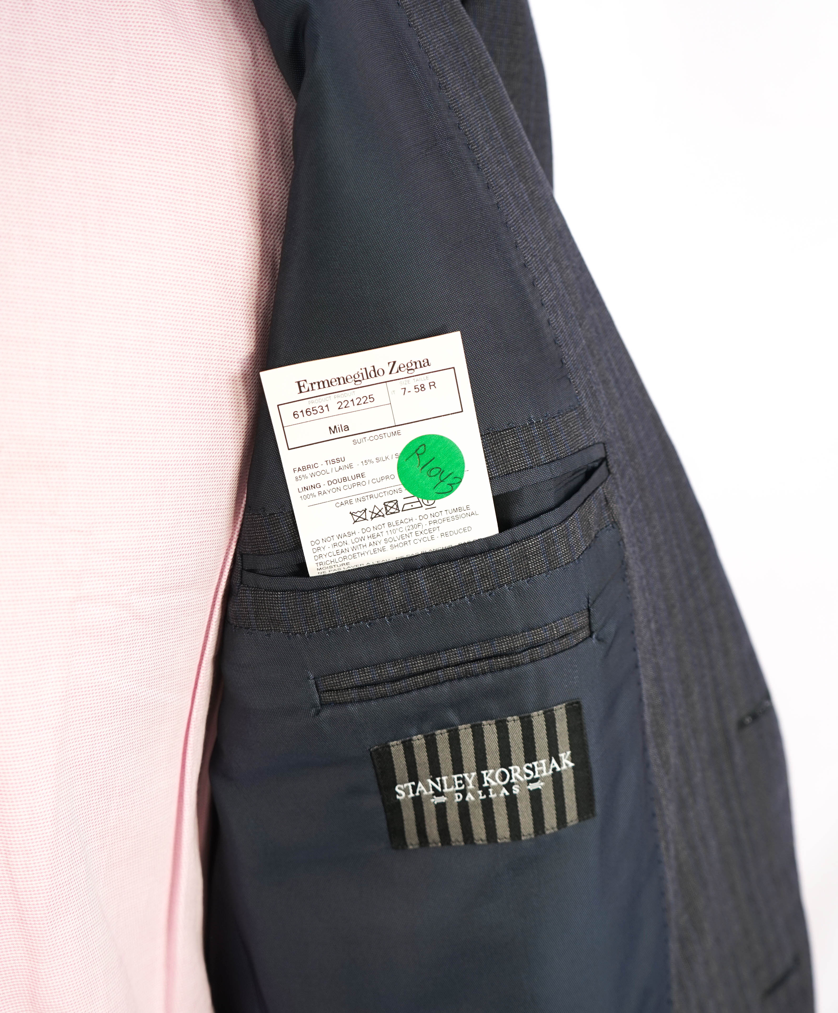 $3,095 ERMENEGILDO ZEGNA -"TROFEO 600" Gray Textured Premium Blazer - 48R