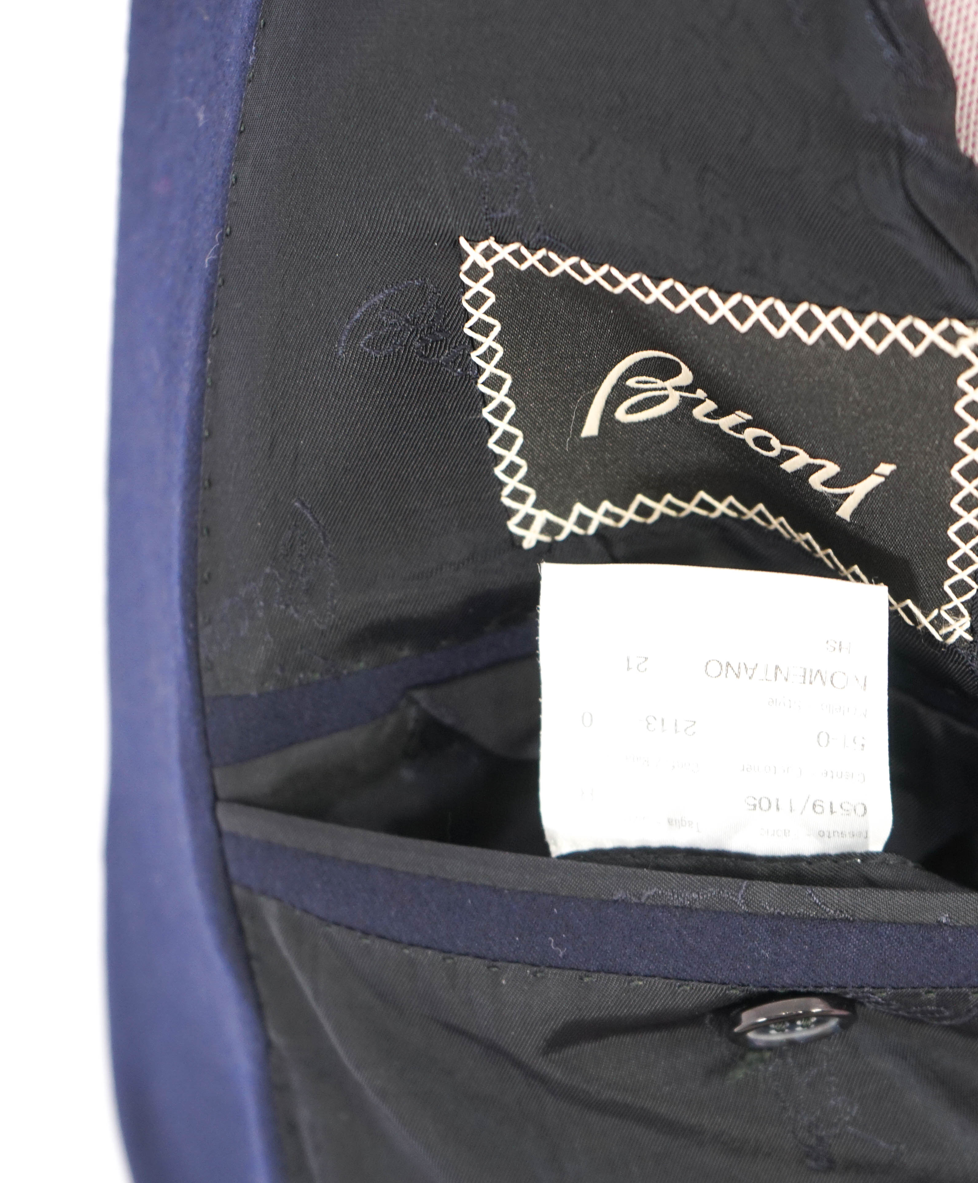 $4,800 BRIONI - NAVY 2-Button Hand Made Italy Blazer- 42R US