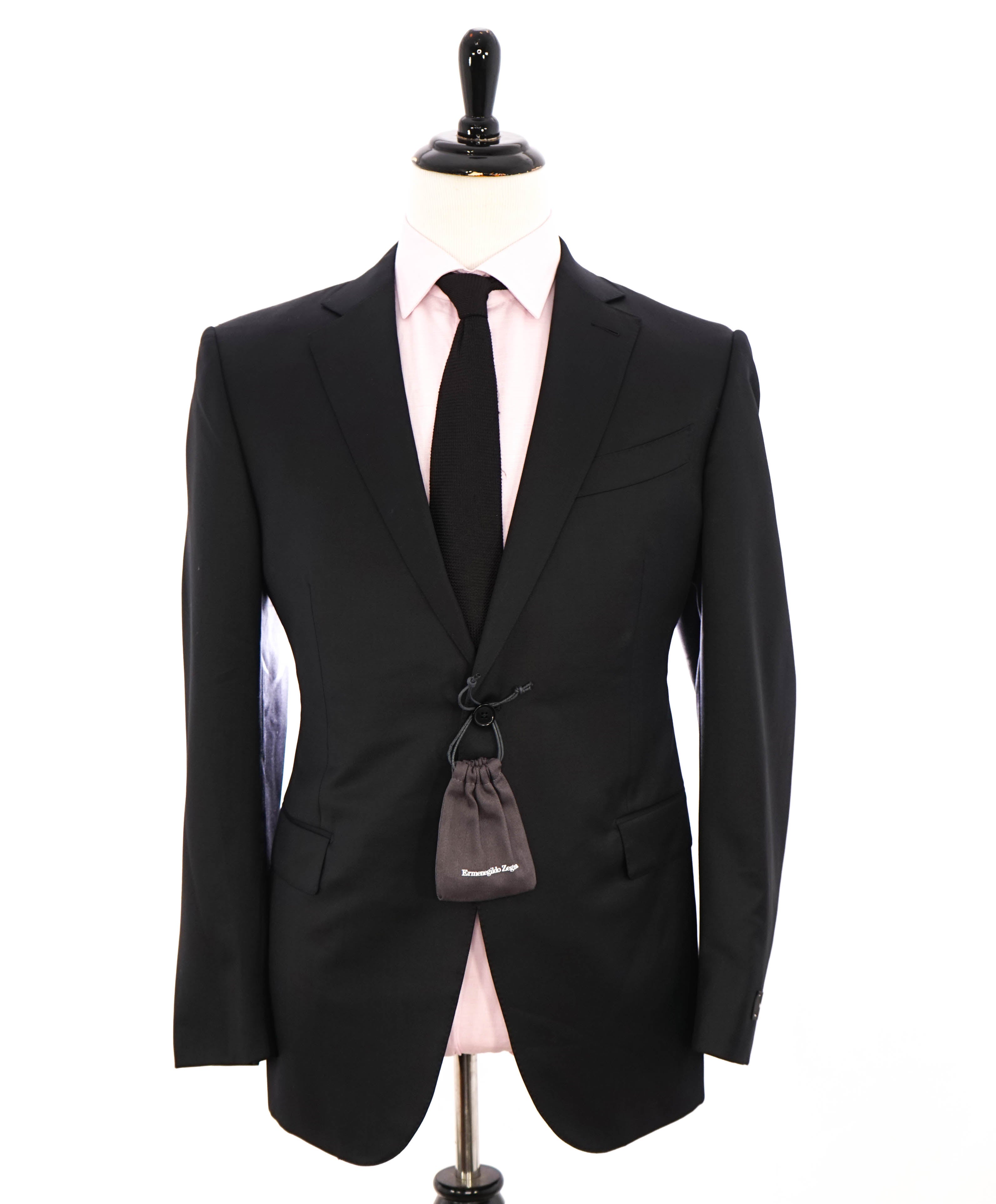 $3,250 ERMENEGILDO ZEGNA - "MICRONSPHERE" *Closet Staple* Black Suit - 44R 35W
