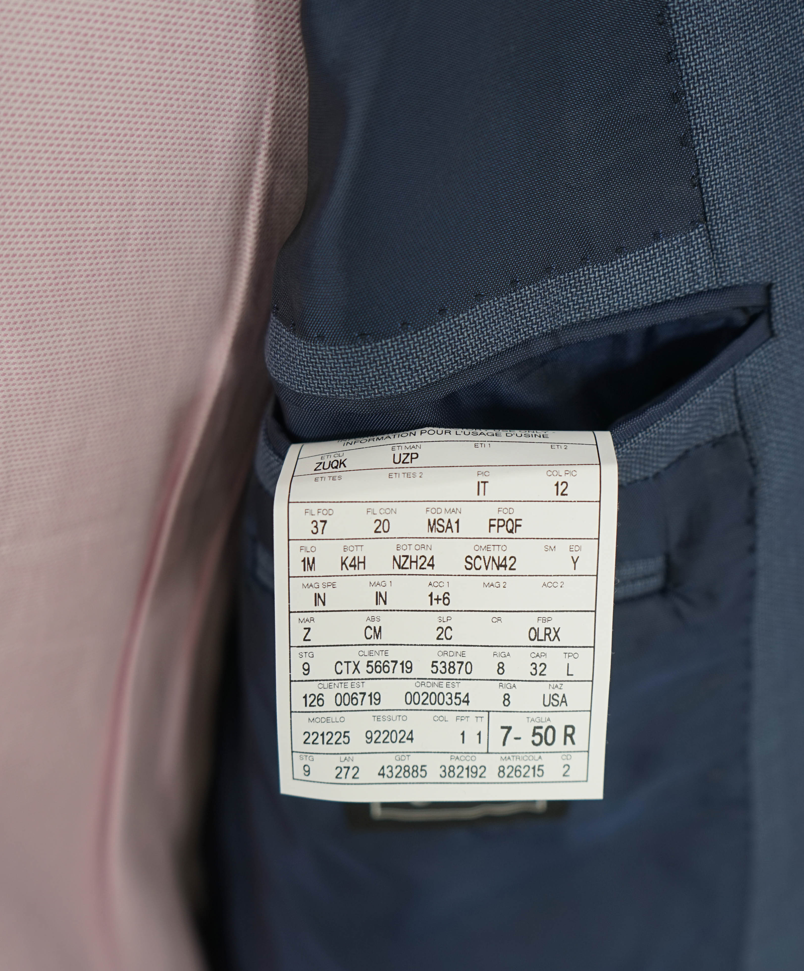 $3,250 ERMENEGILDO ZEGNA - "MULTISEASON" *Closet Staple* Mid Blue Suit -40R