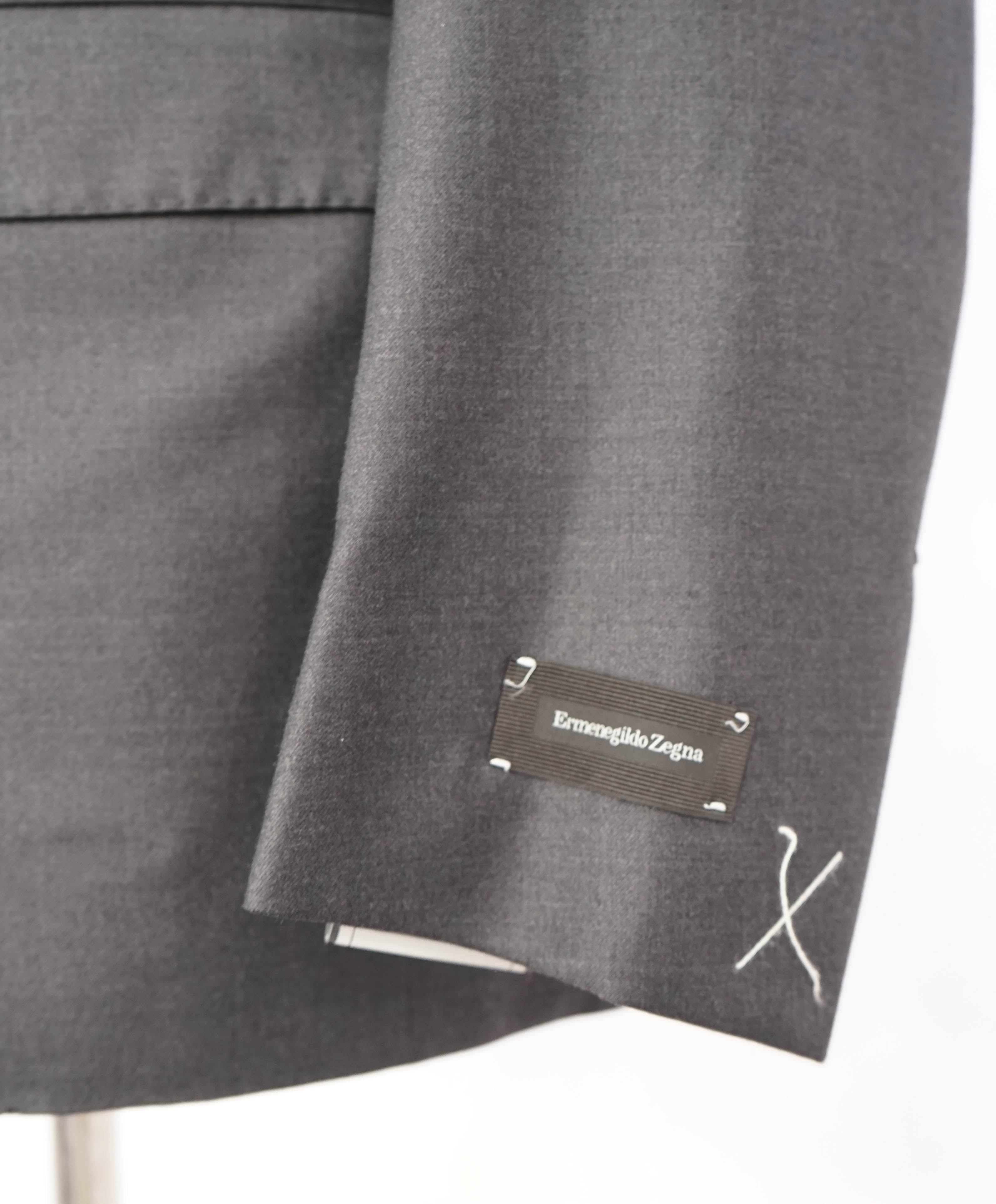 $3,995 ERMENEGILDO ZEGNA -"TROFEO" Charcoal Suit - 36S 33W