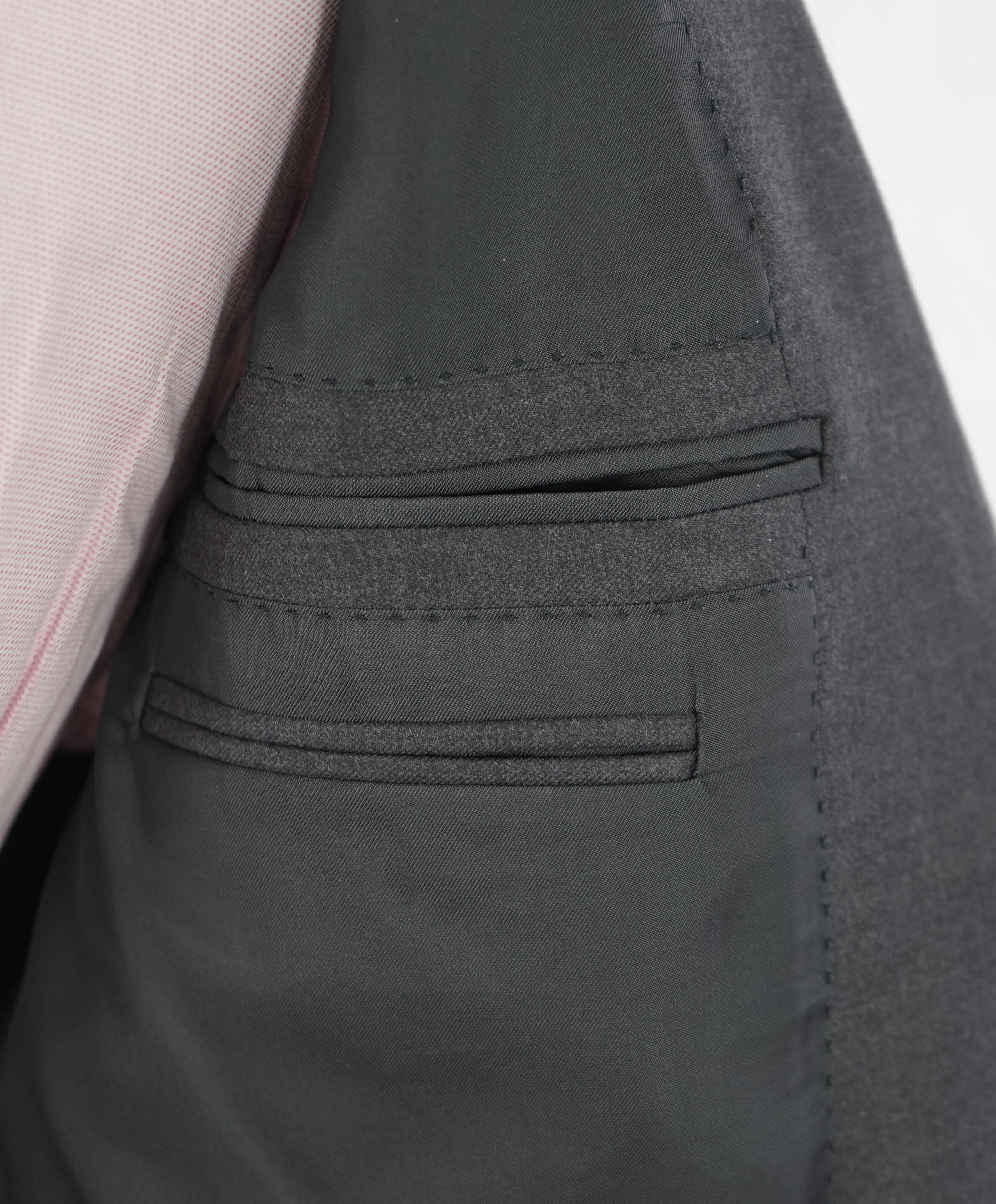 $3,995 ERMENEGILDO ZEGNA -"TROFEO" Charcoal Suit - 36S 33W