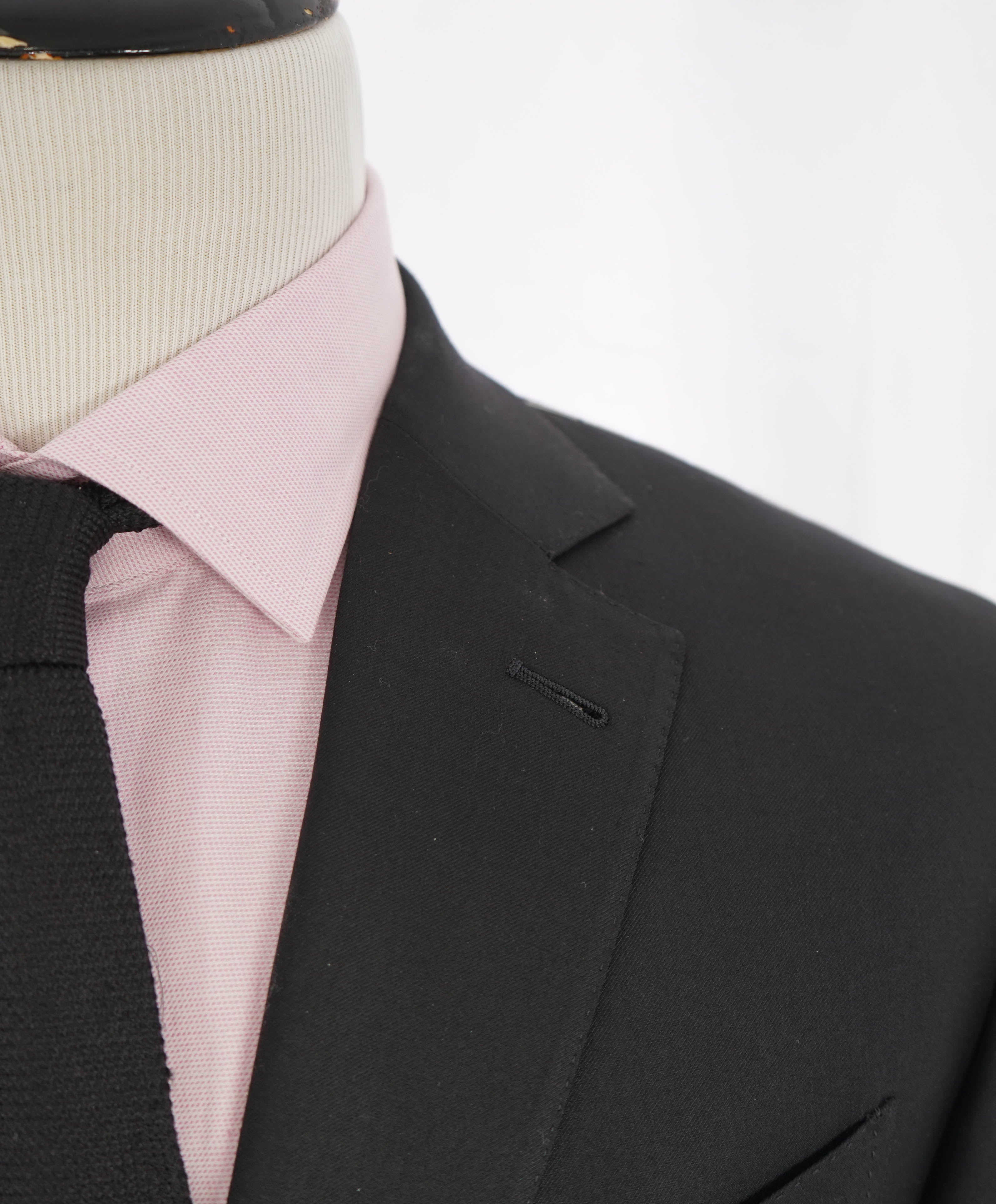 $3,995 ERMENEGILDO ZEGNA -"TROFEO" MILANO Black CLOSET STAPLE Suit - 46R