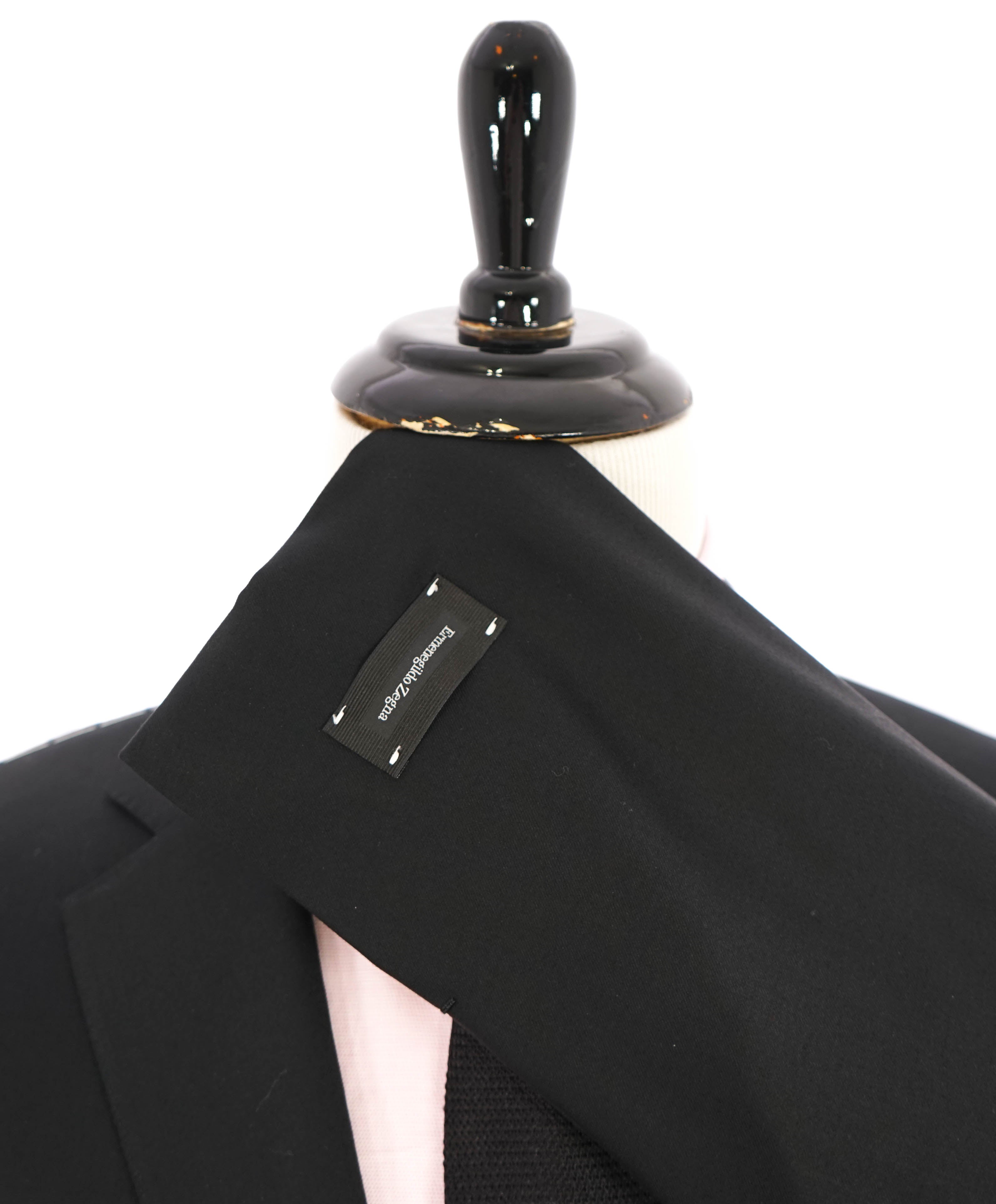 $3,995 ERMENEGILDO ZEGNA -"TROFEO" MILANO Black CLOSET STAPLE Suit - 46R