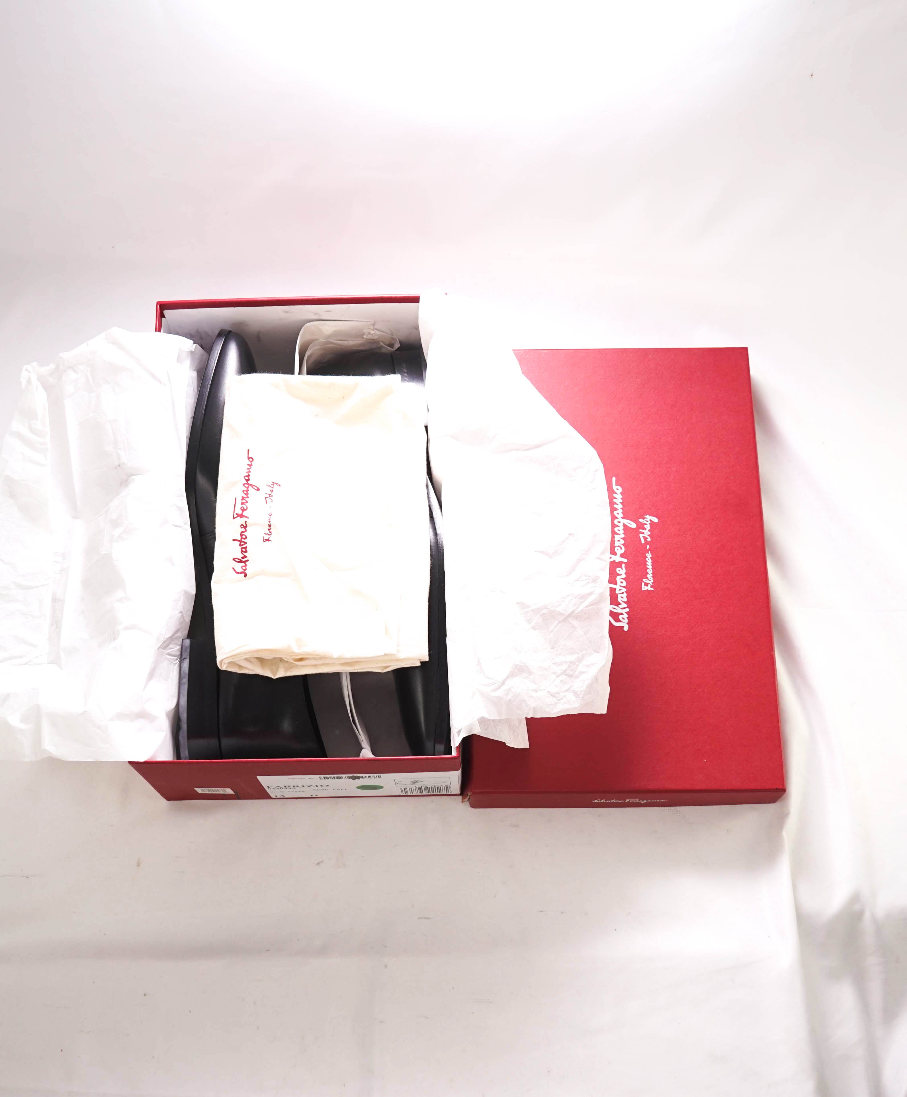 $850 SALVATORE FERRAGAMO - "FABRIZIO" Black Single Monk Leather Loafer - 13 D US