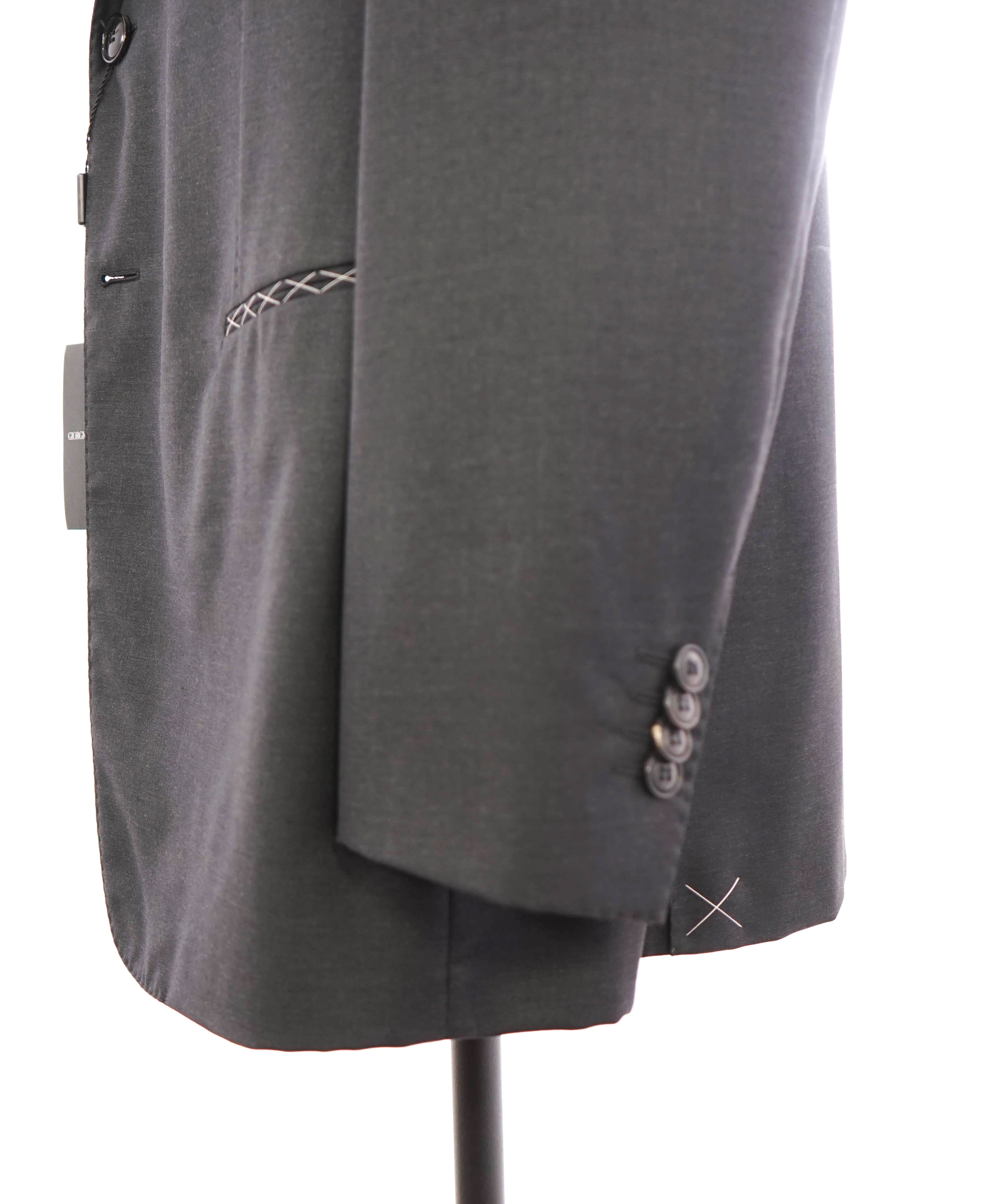 $4,595 GIORGIO ARMANI - "CAHMERE/WOOL" Gray Peak Lapel Suit - 48R