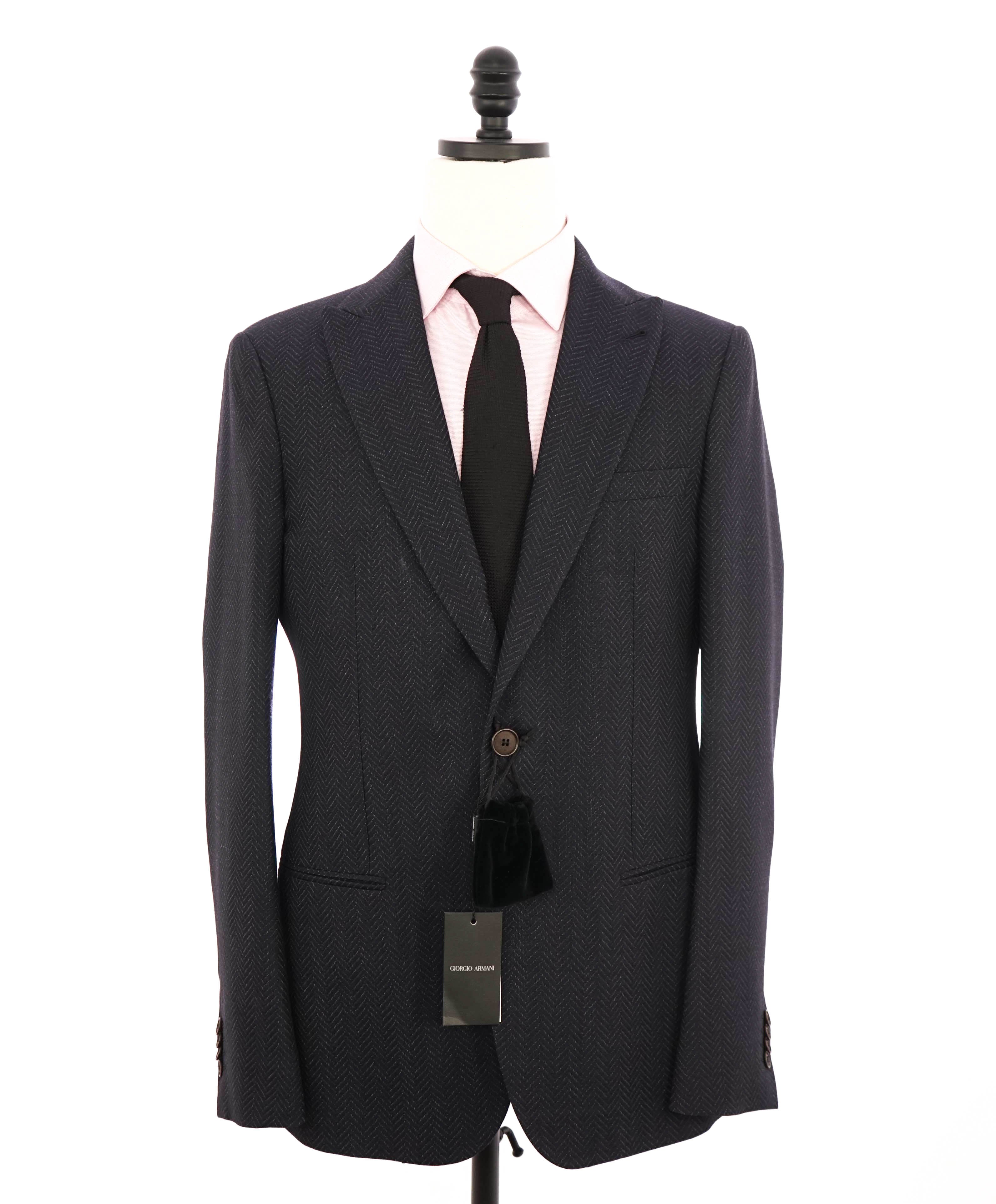 $3,795 GIORGIO ARMANI - "SOHO" Navy Peak Lapel Herringbone Suit - 40R
