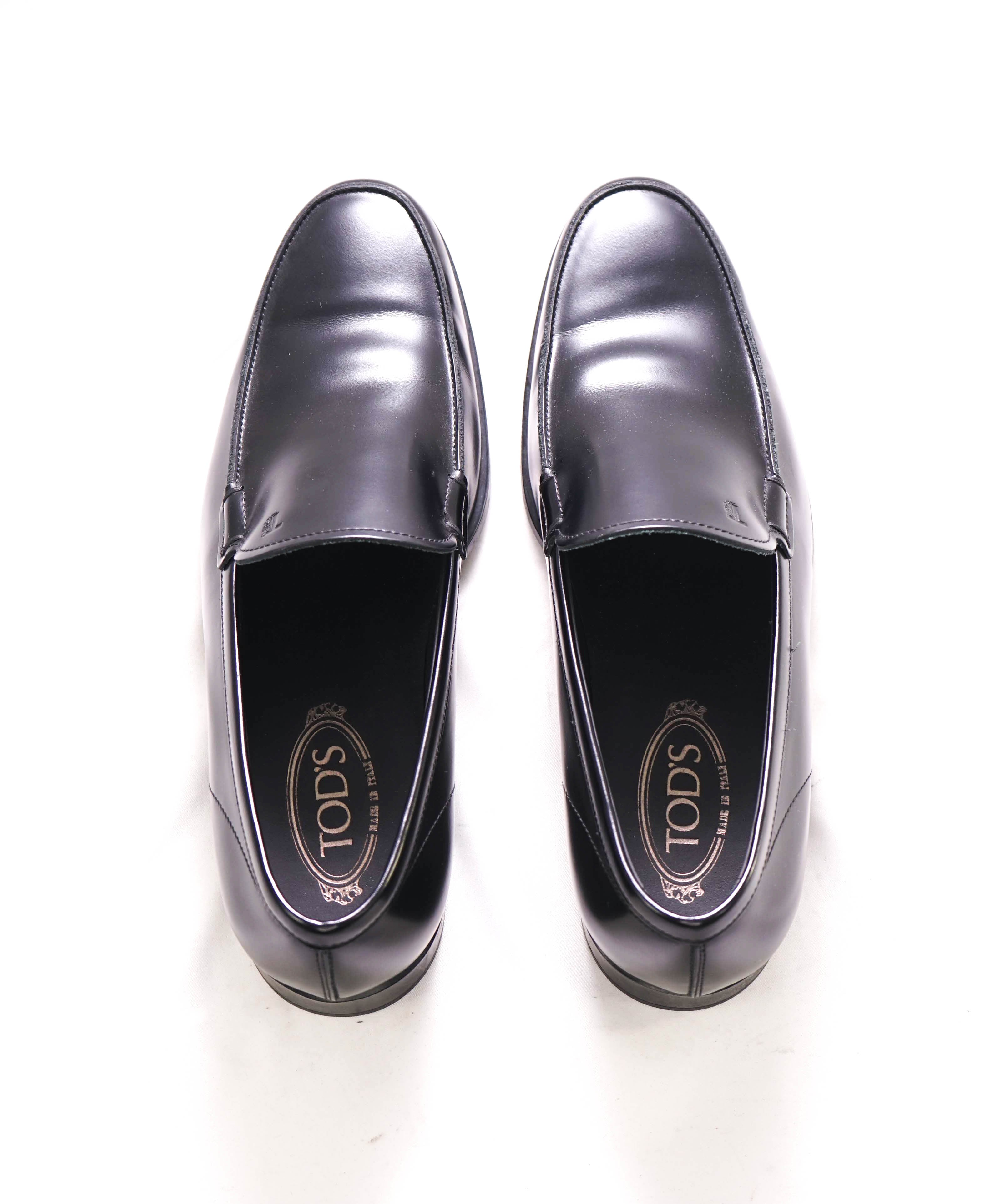 TOD’S - “Boston” Black Logo Embossed Smooth Vamp Loafers - 11 US (10 Tod's)