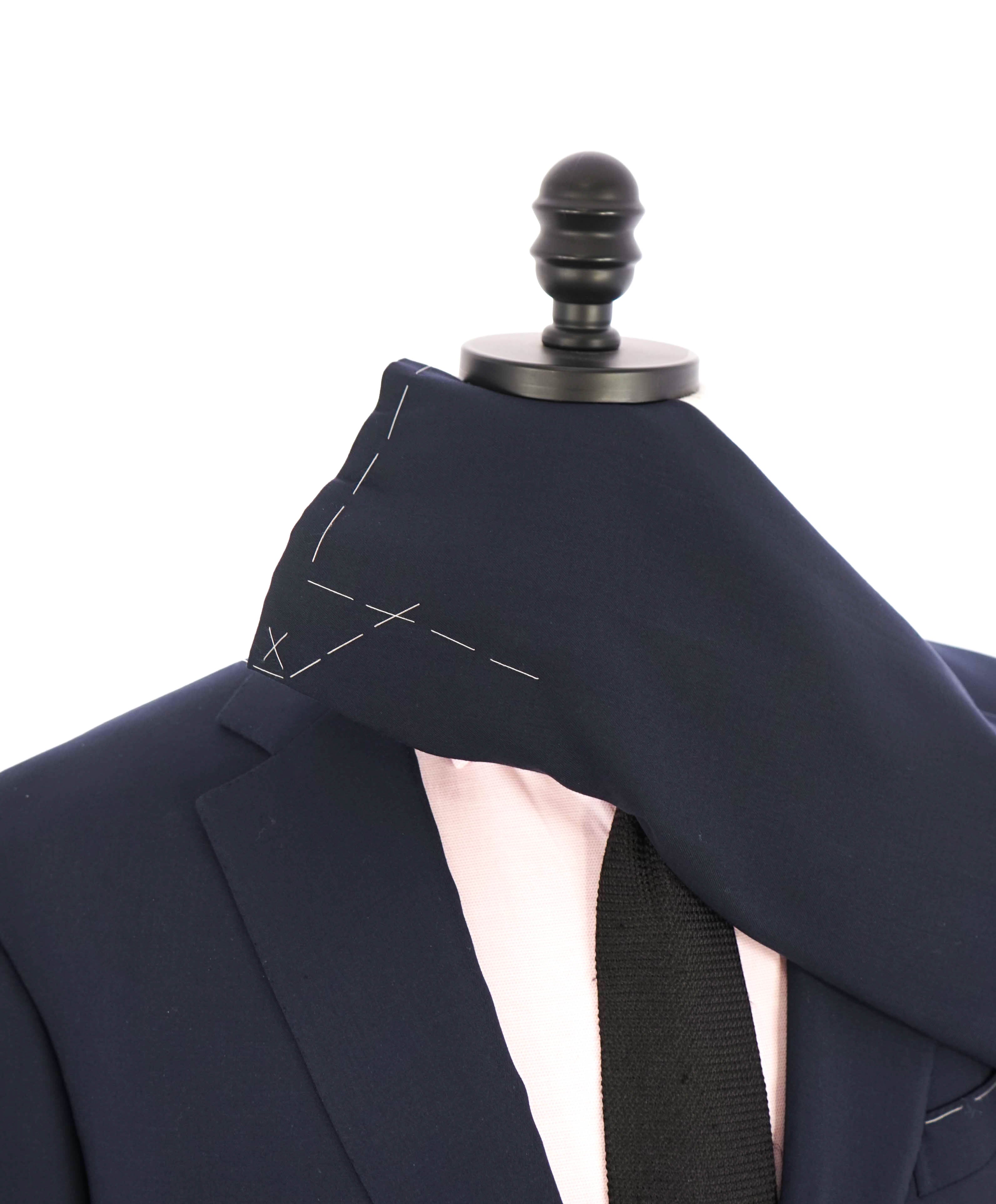 $8,450 BRIONI -"PURE CASHMERE" Navy Blazer - 46R