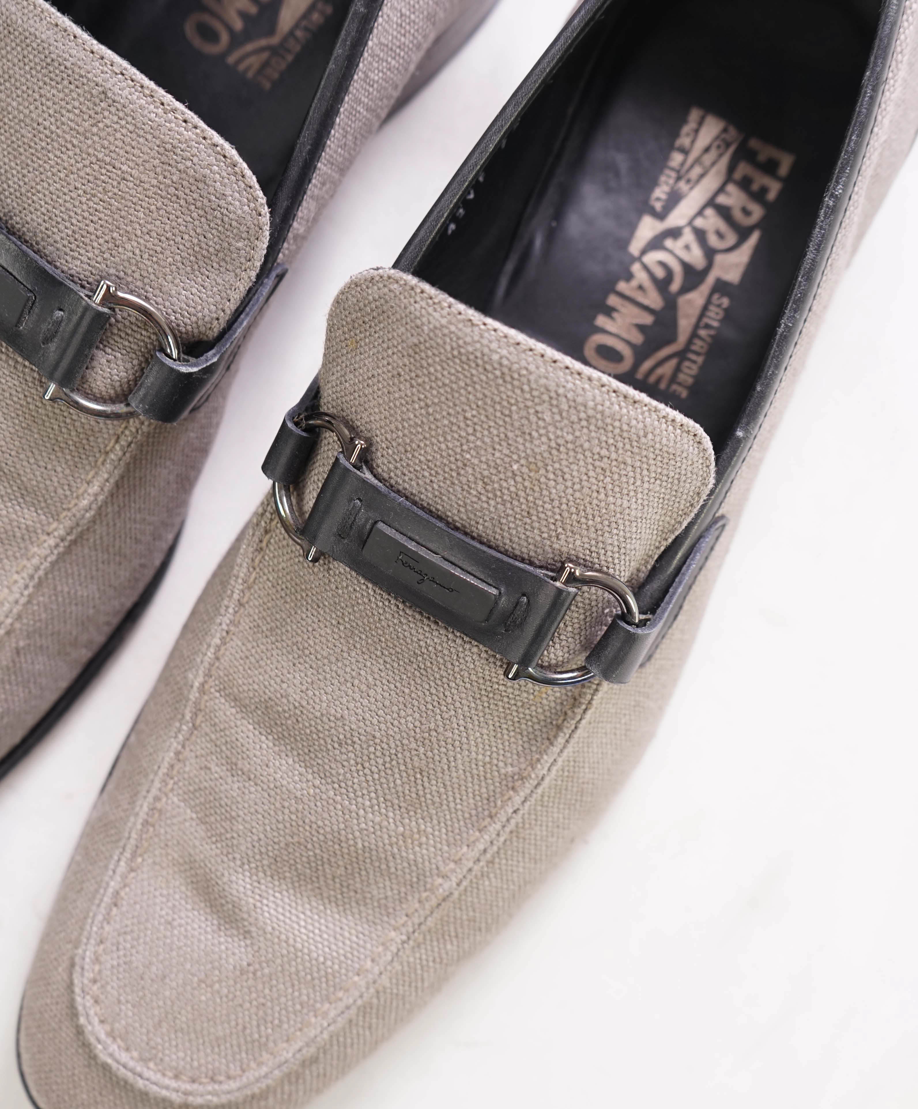 $850 SALVATORE FERRAGAMO - Neutral / Brown Linen Gancini Round Toe Loafer - 10.5 D US